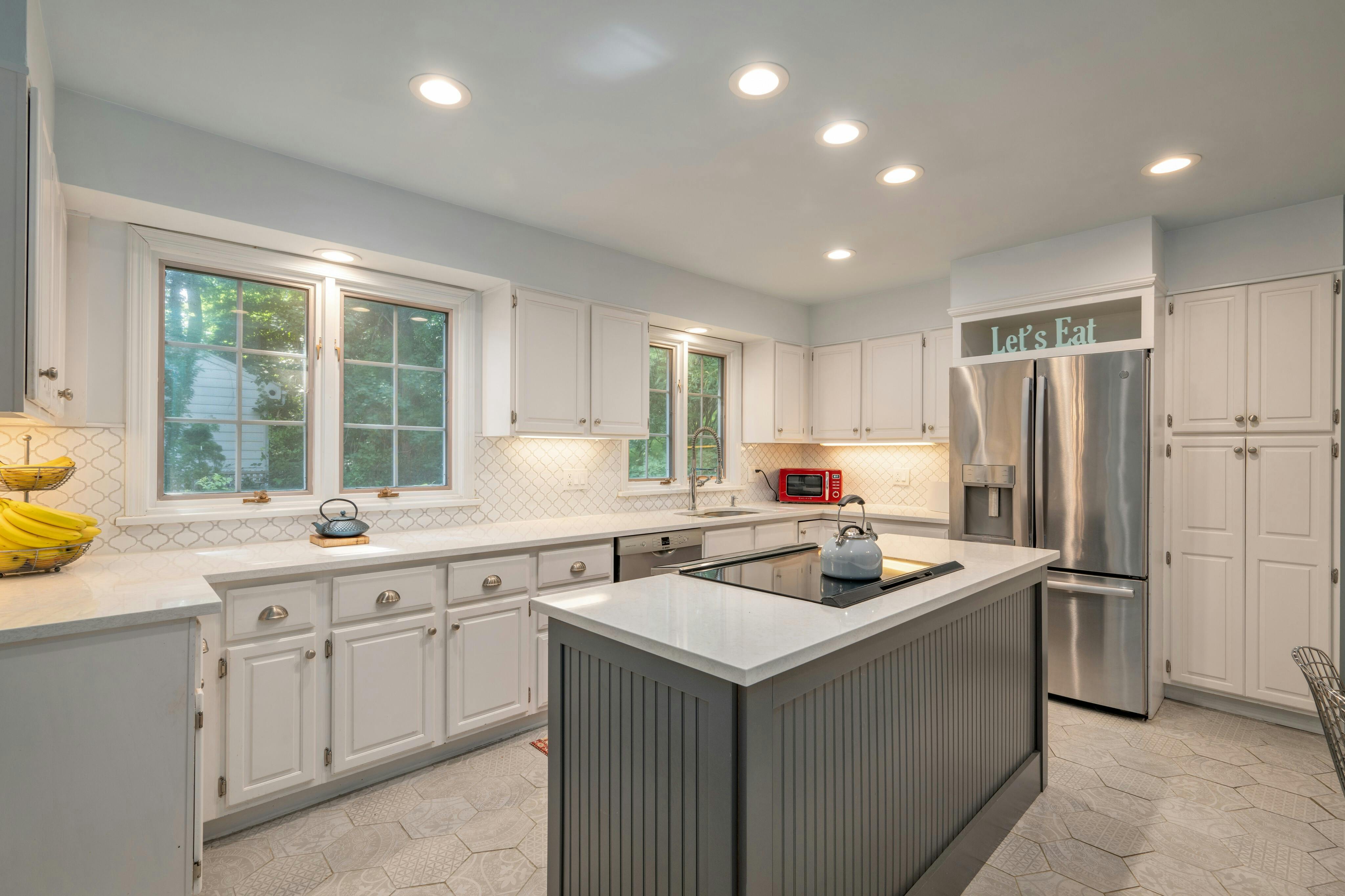 2 Ridgedale Avenue 