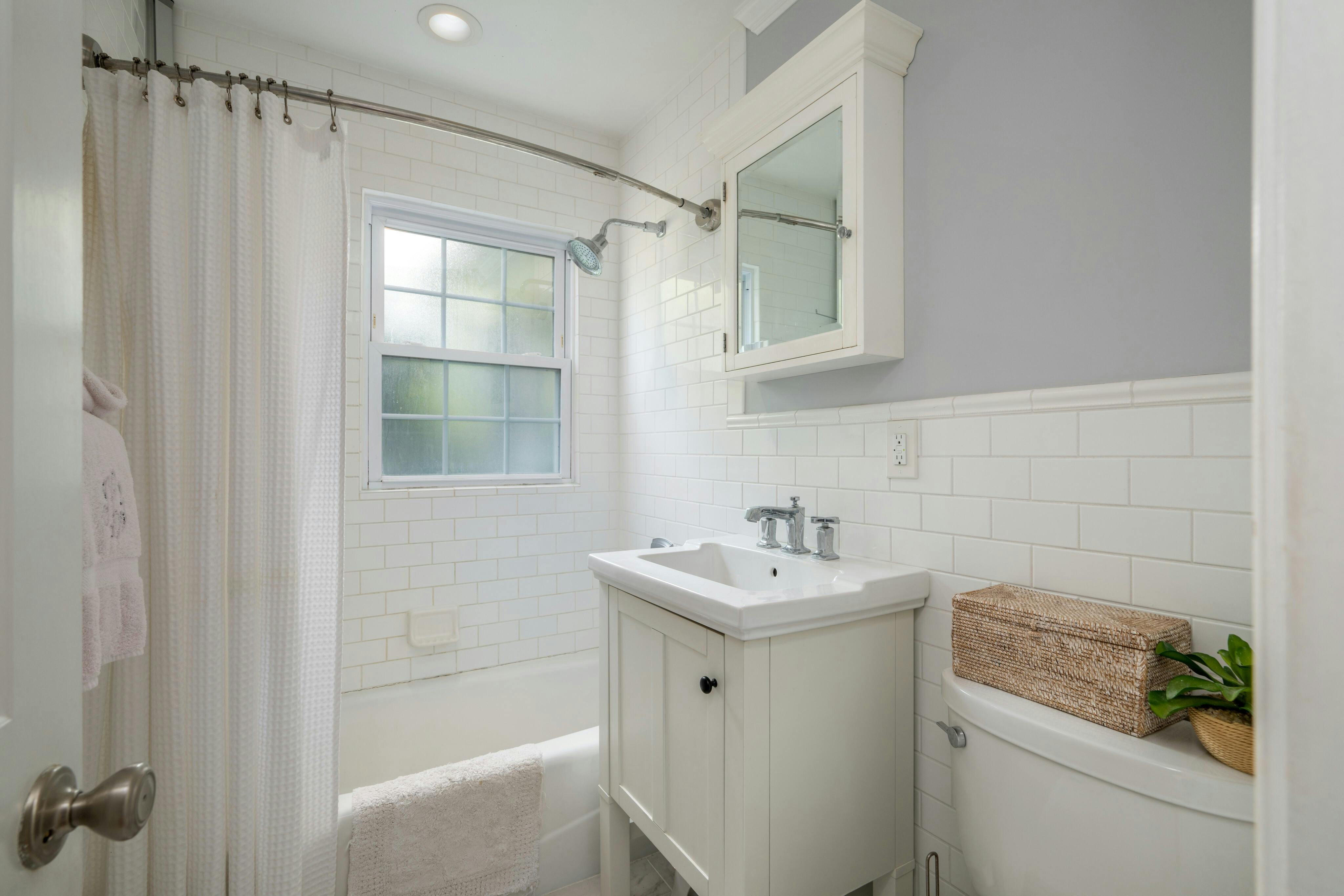 2 Ridgedale Avenue 