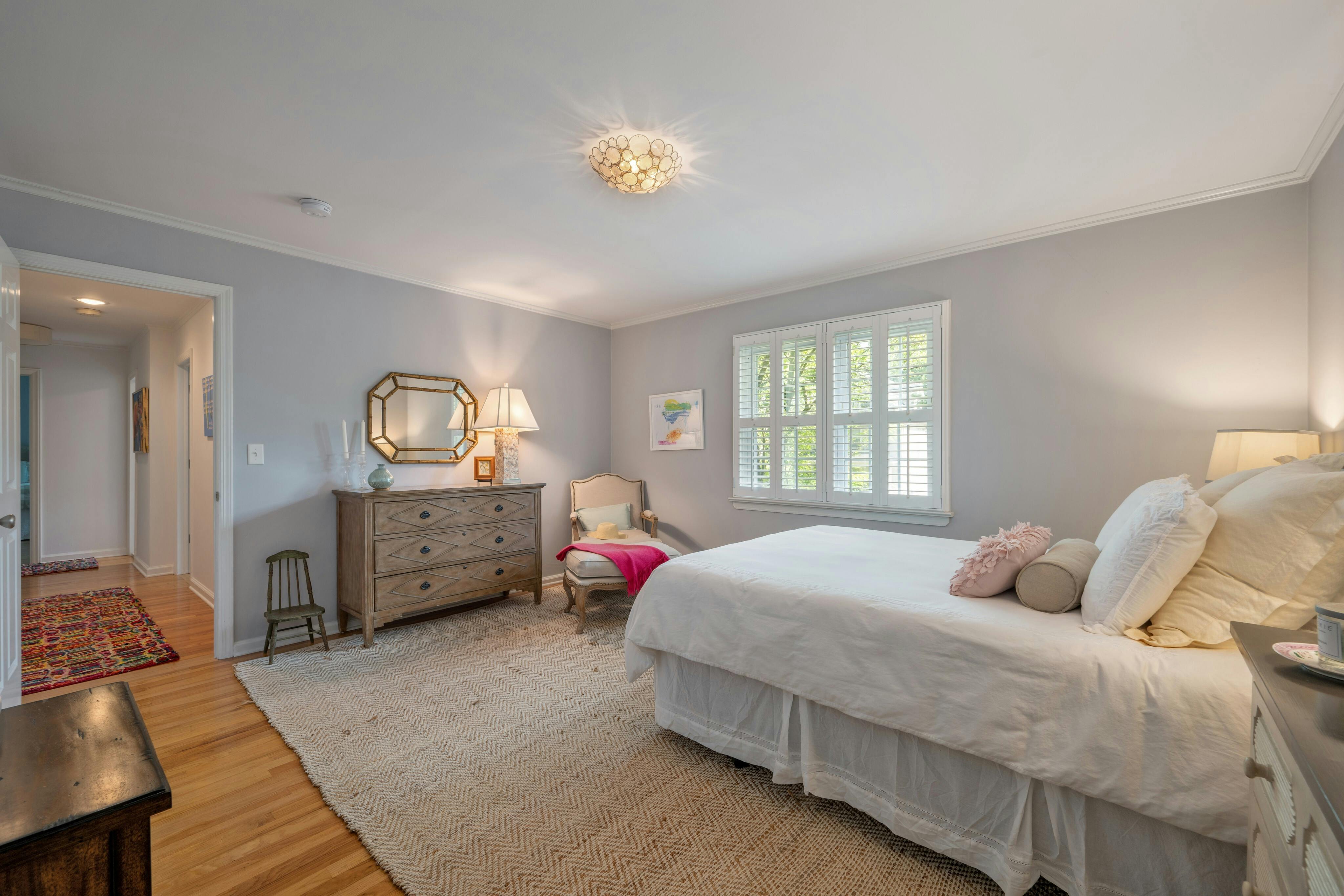 2 Ridgedale Avenue 