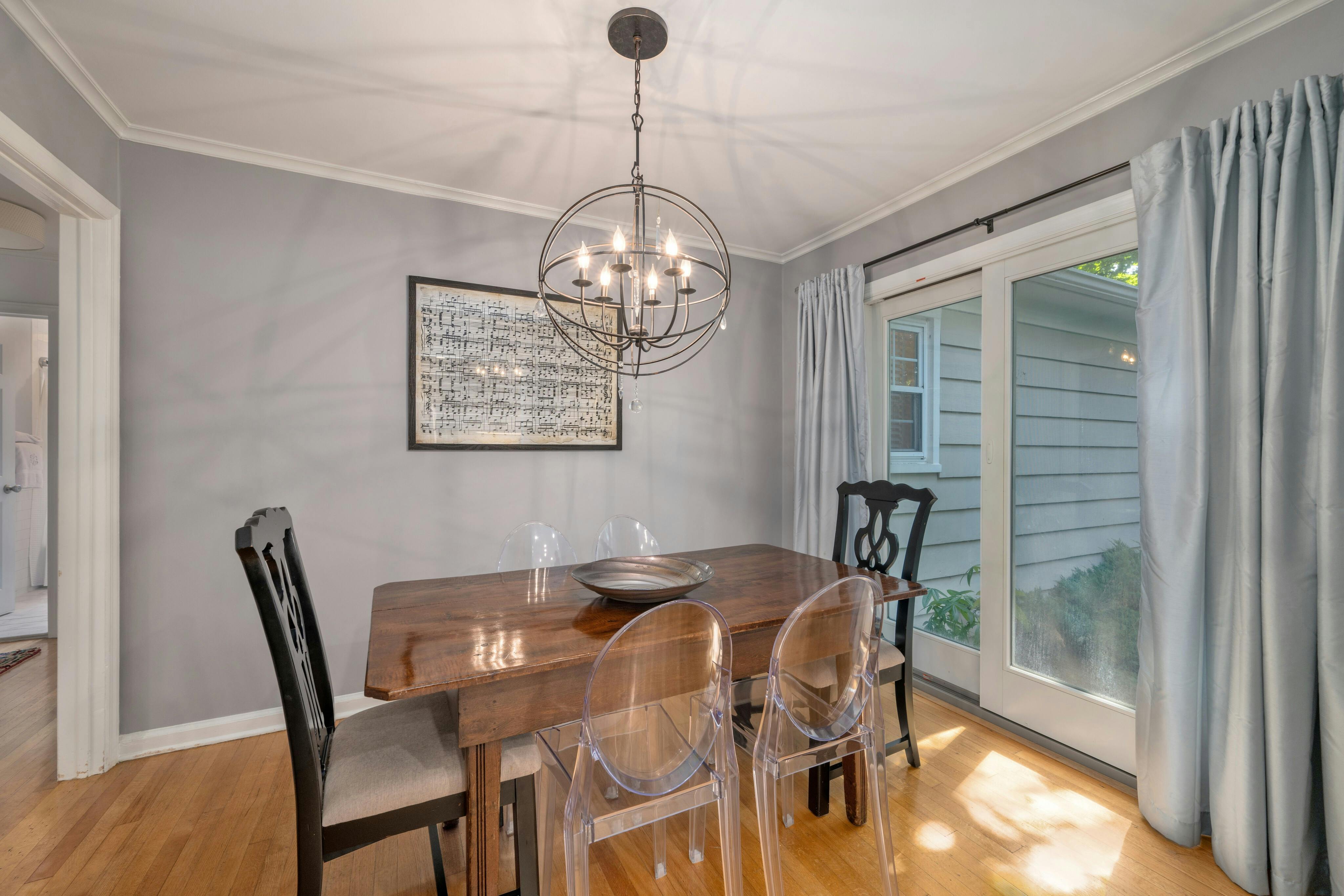2 Ridgedale Avenue 