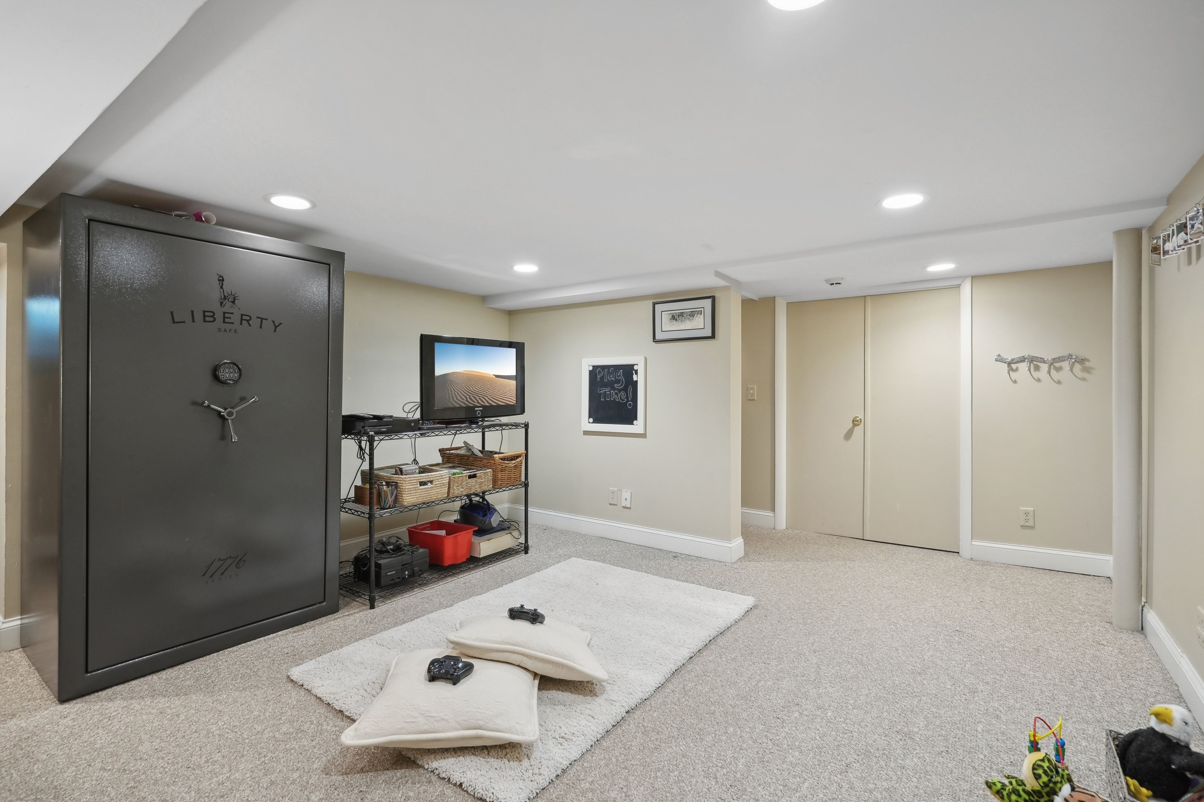 35 Walnut Avenue 