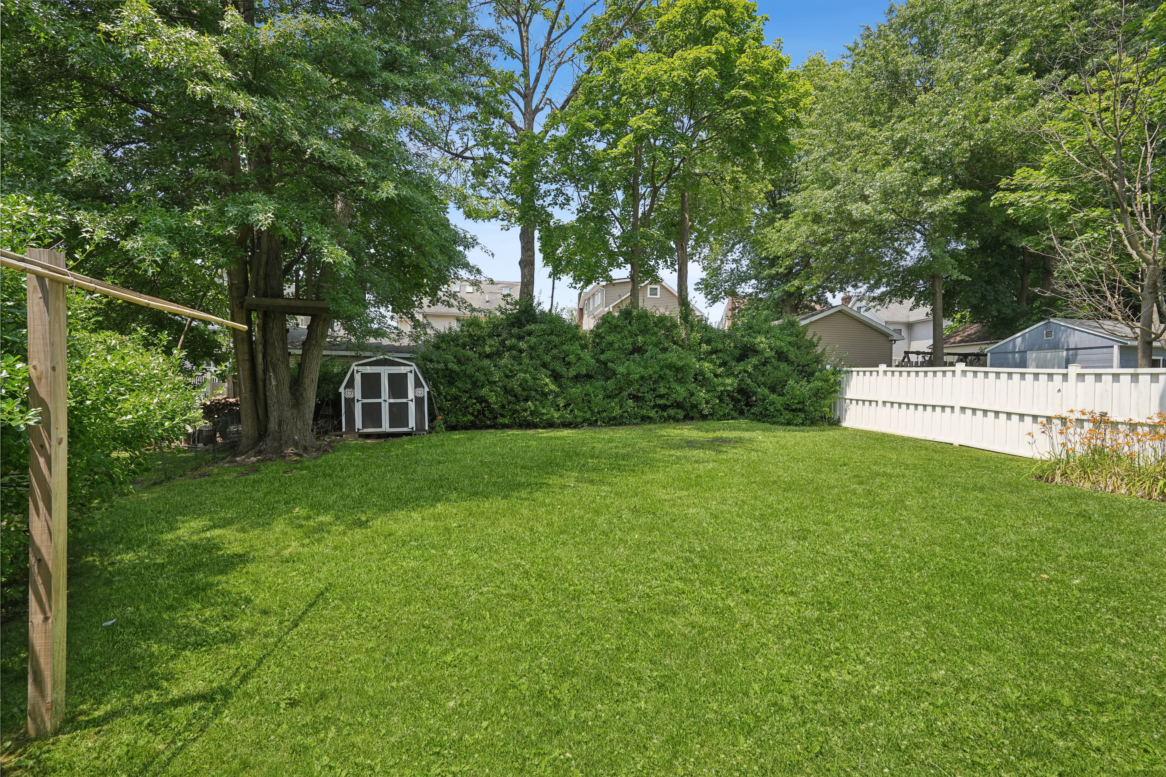 35 Walnut Avenue 