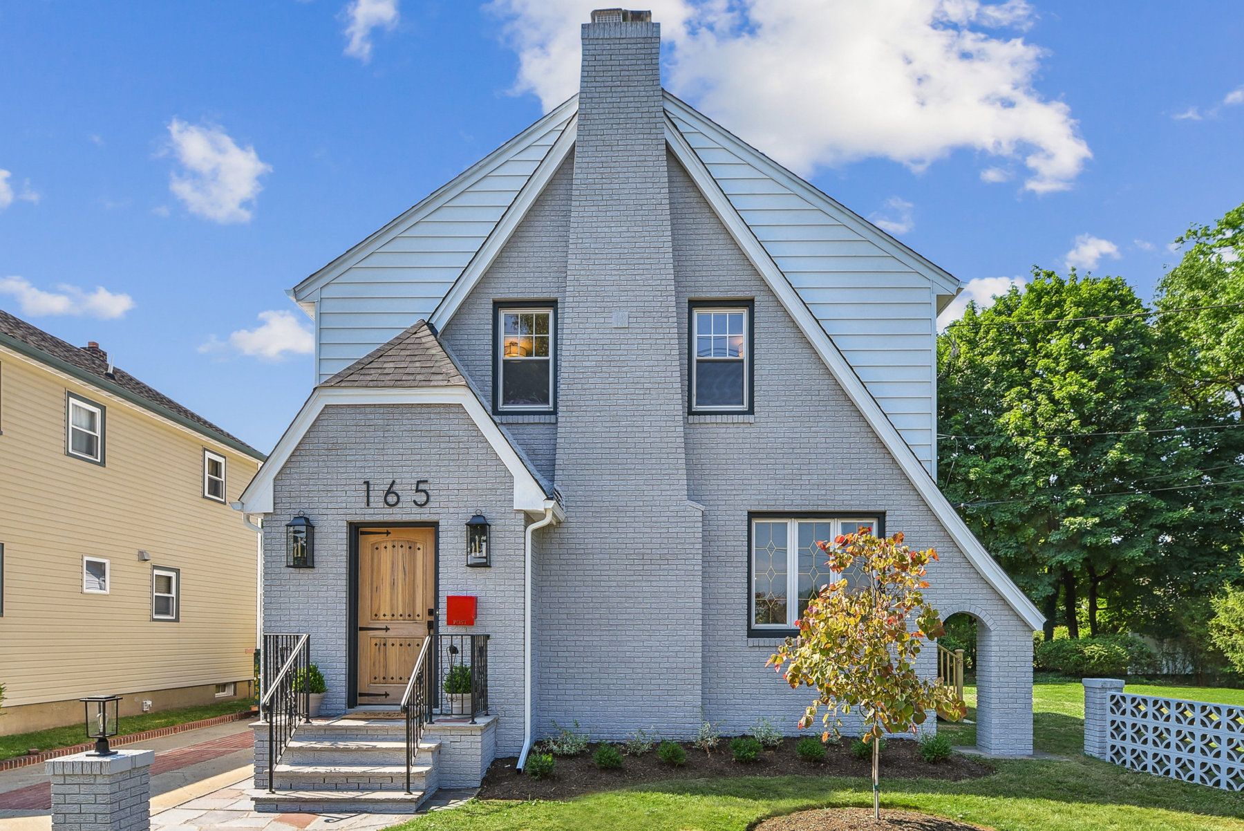 165 Sylvan Rd 