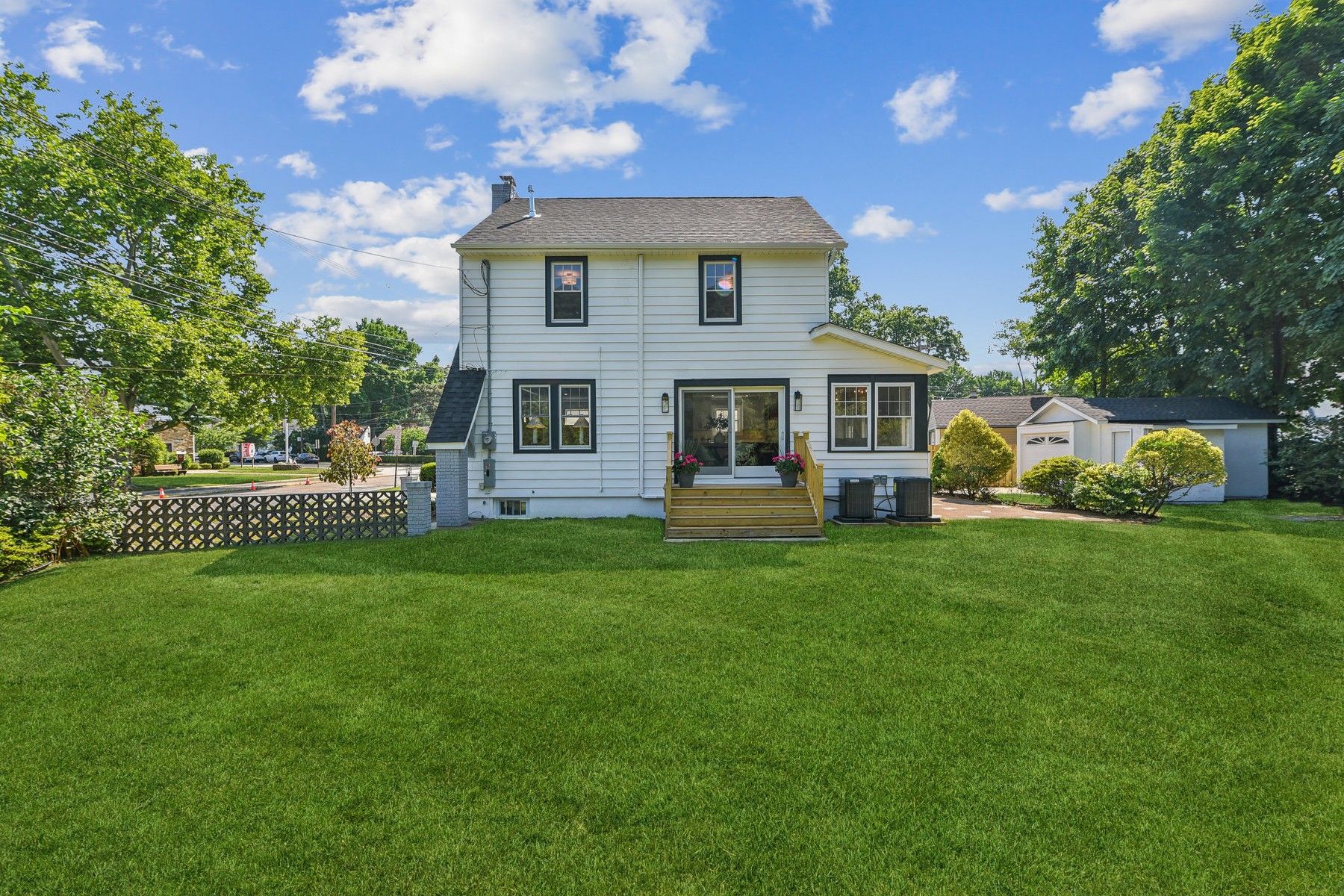 165 Sylvan Rd 