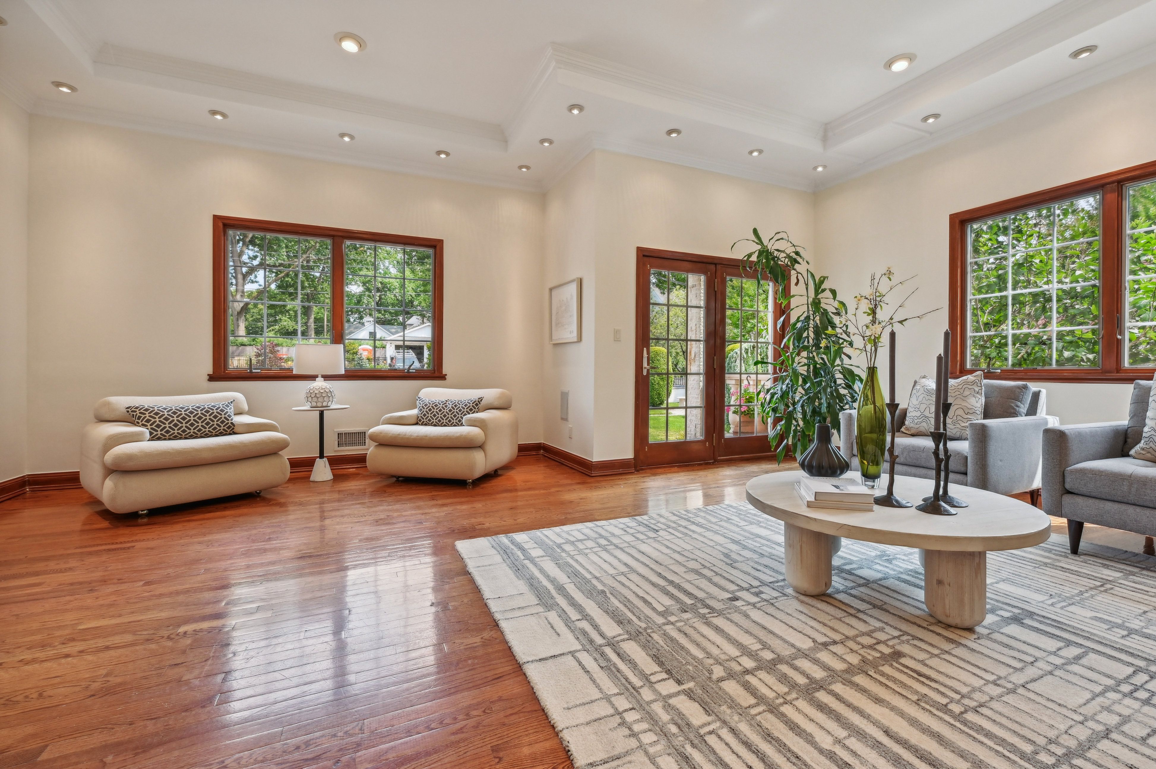 5 Franklin Pl 