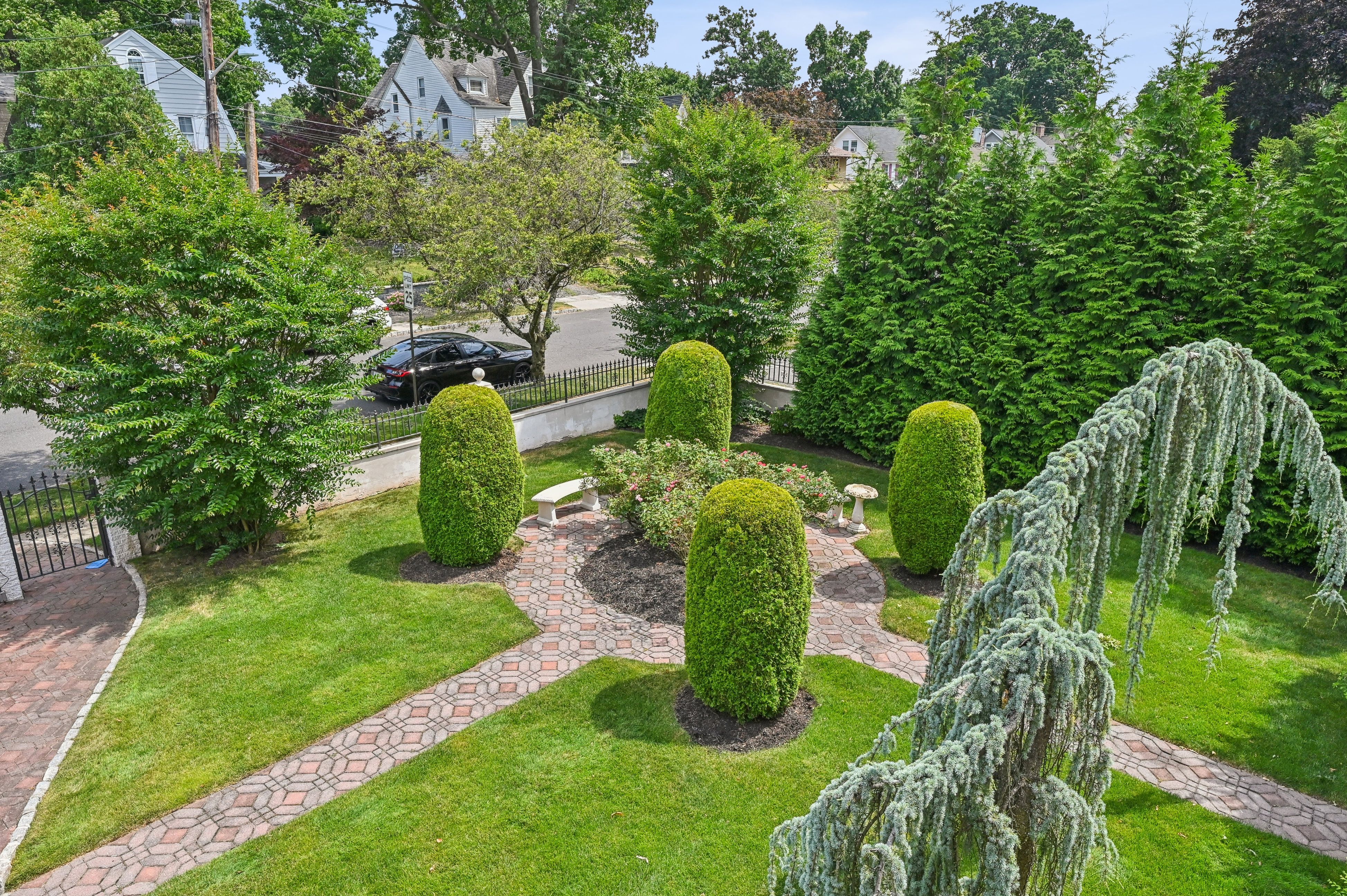 5 Franklin Pl 