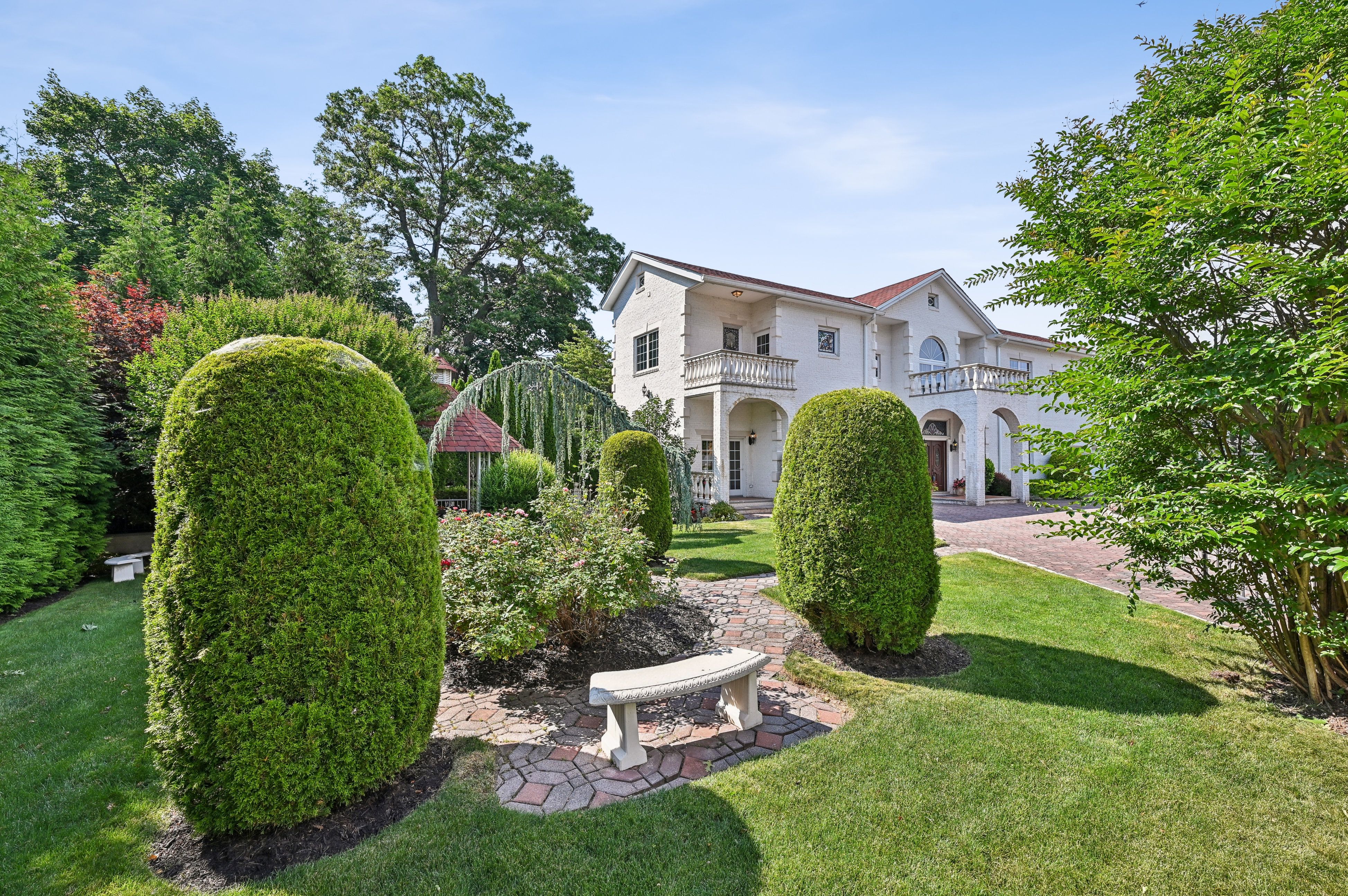 5 Franklin Pl 