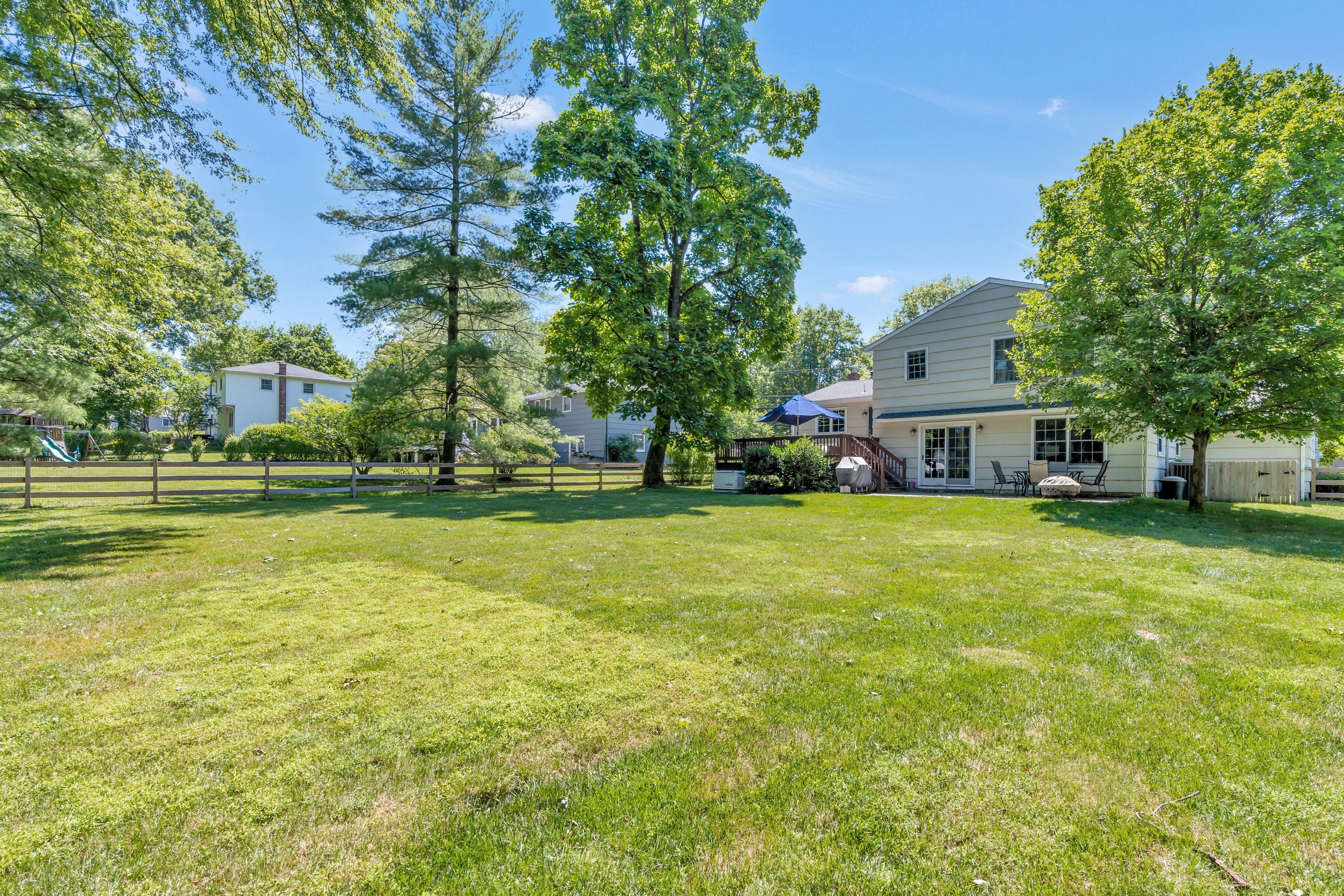 6 Highfield Circle 