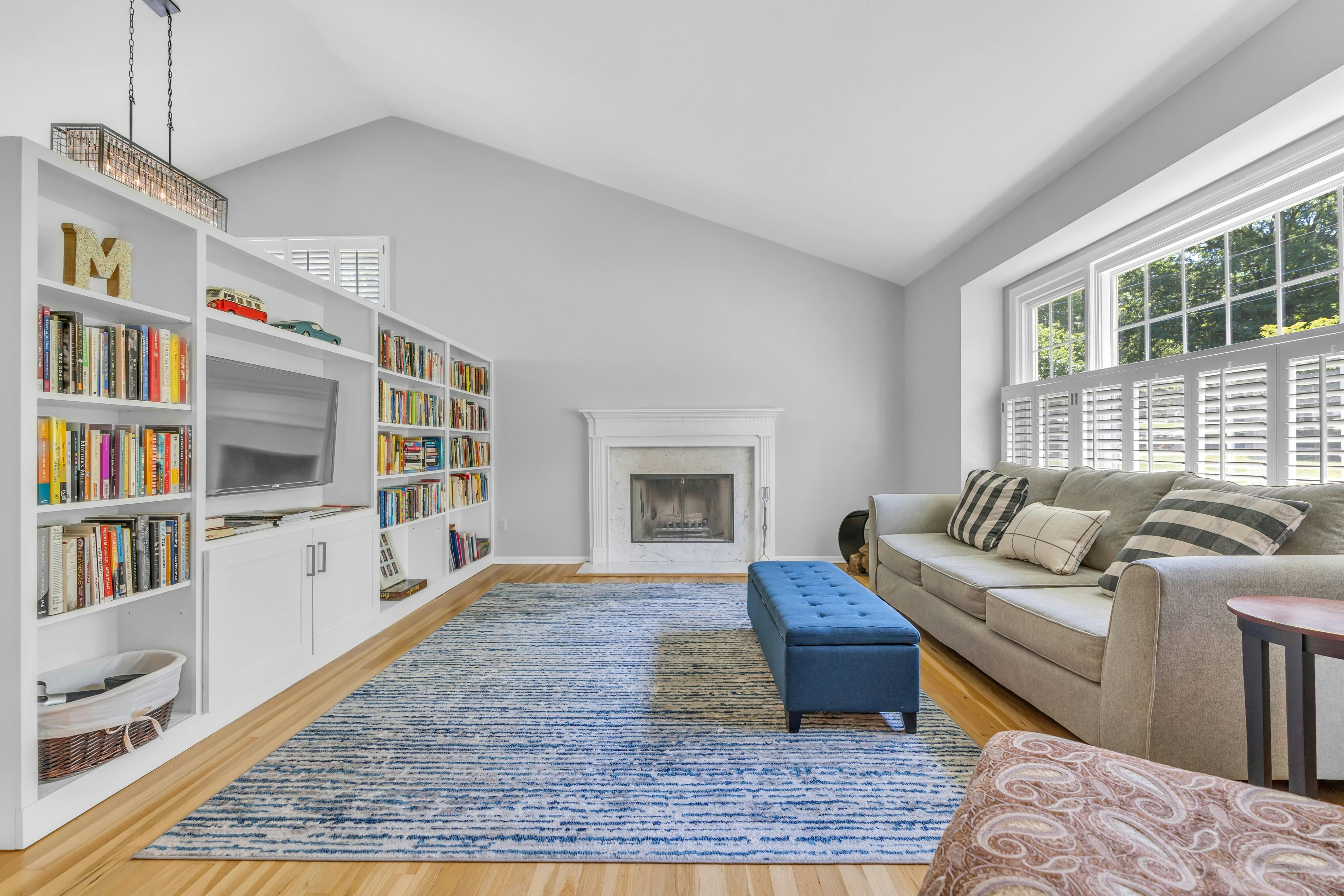 6 Highfield Circle 