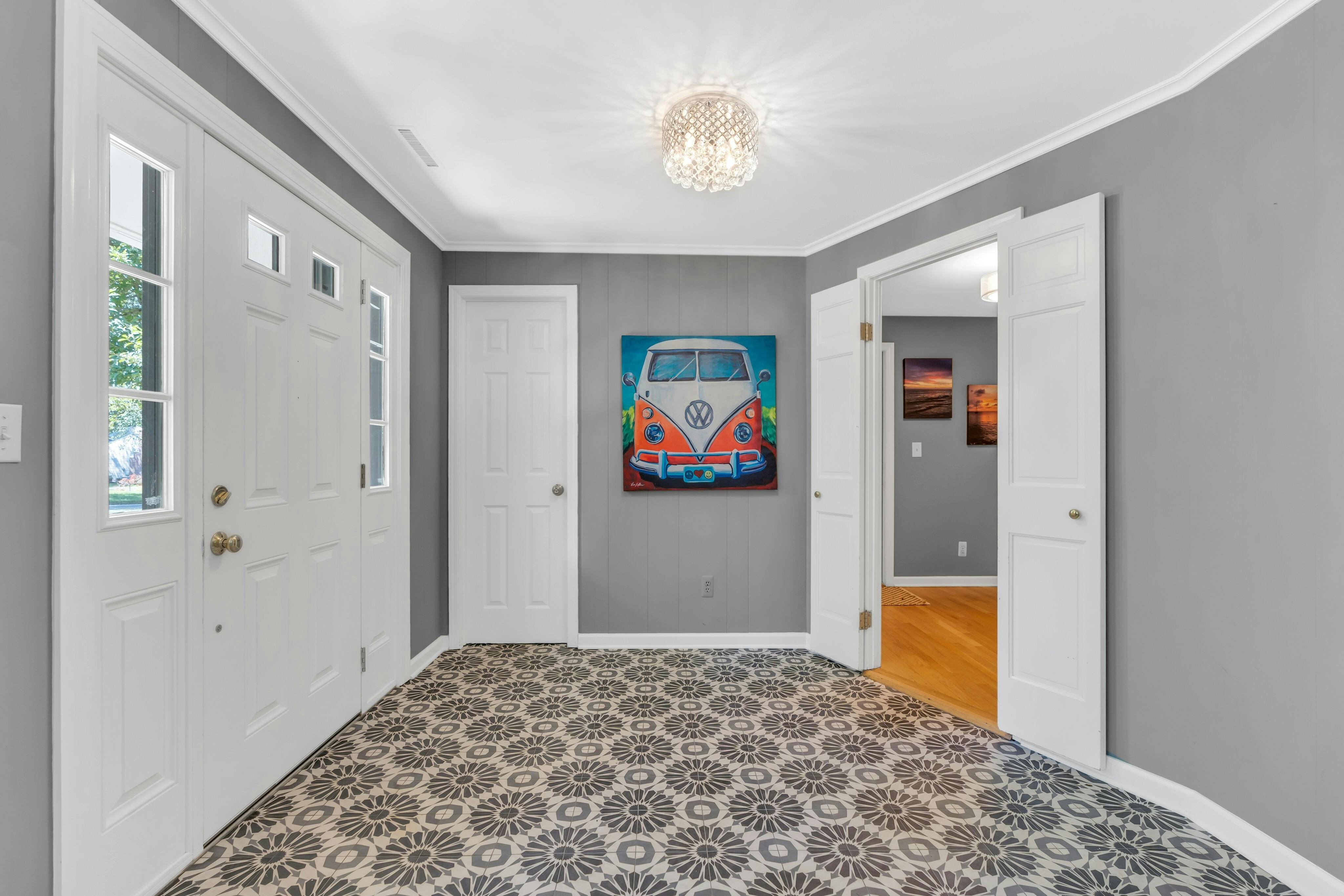 6 Highfield Circle 