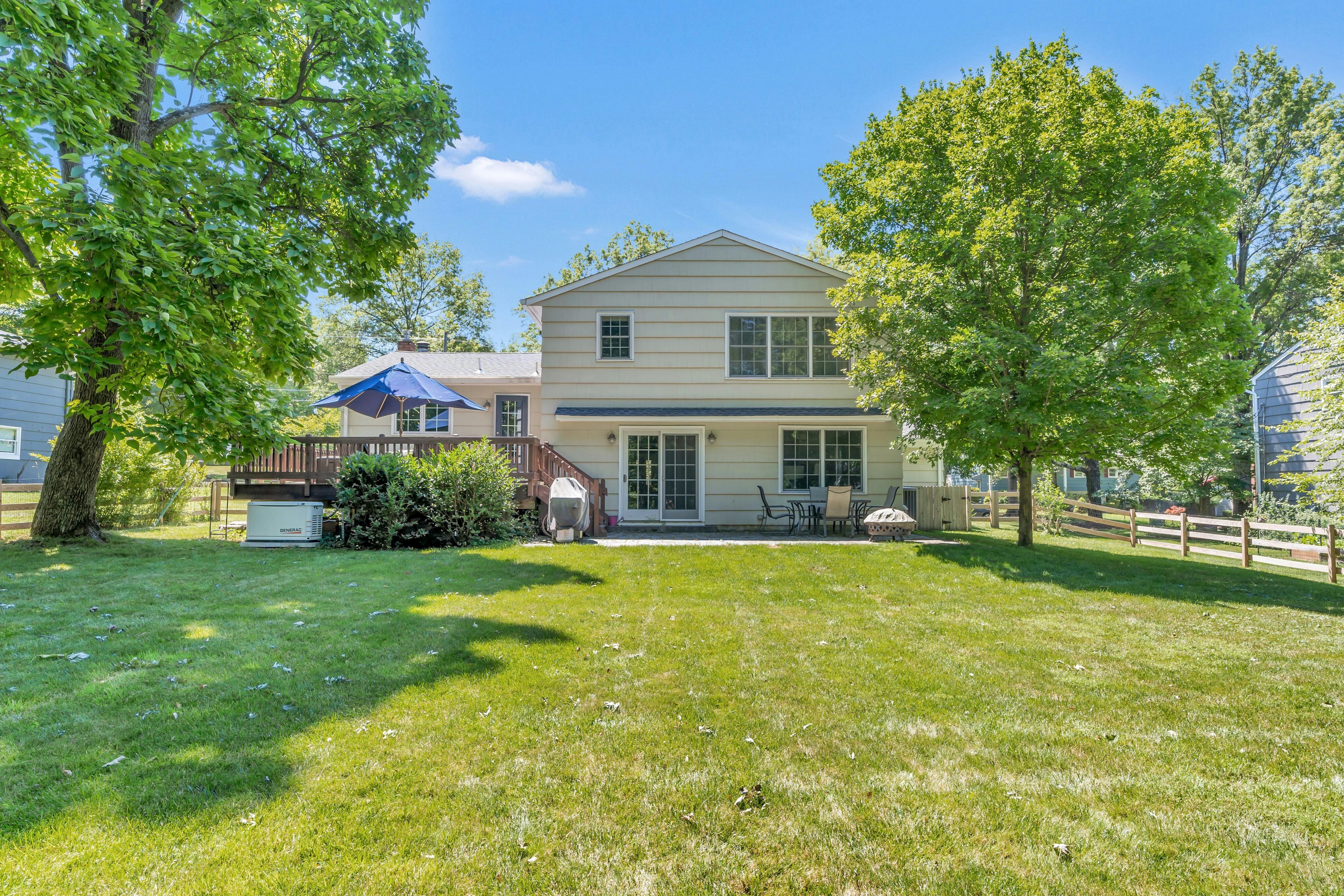 6 Highfield Circle 