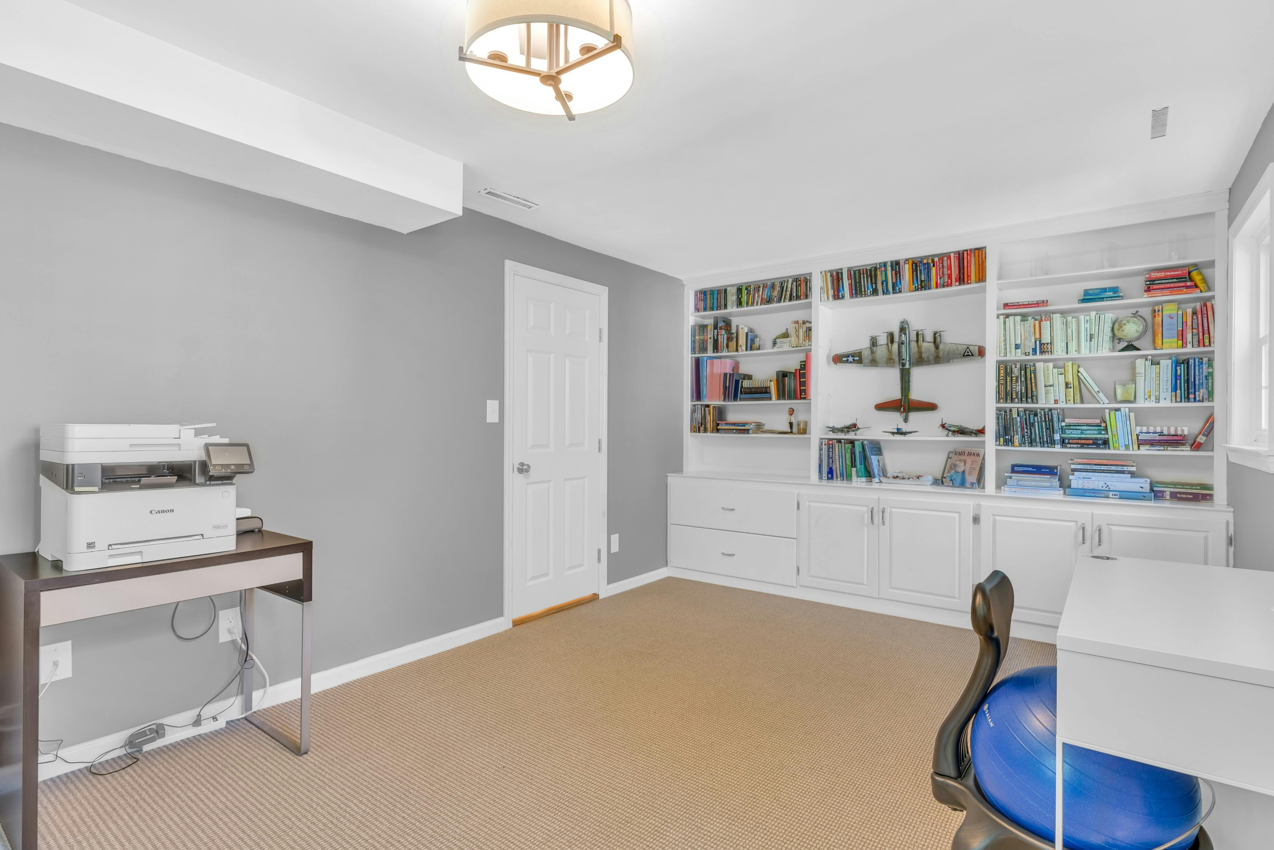 6 Highfield Circle 