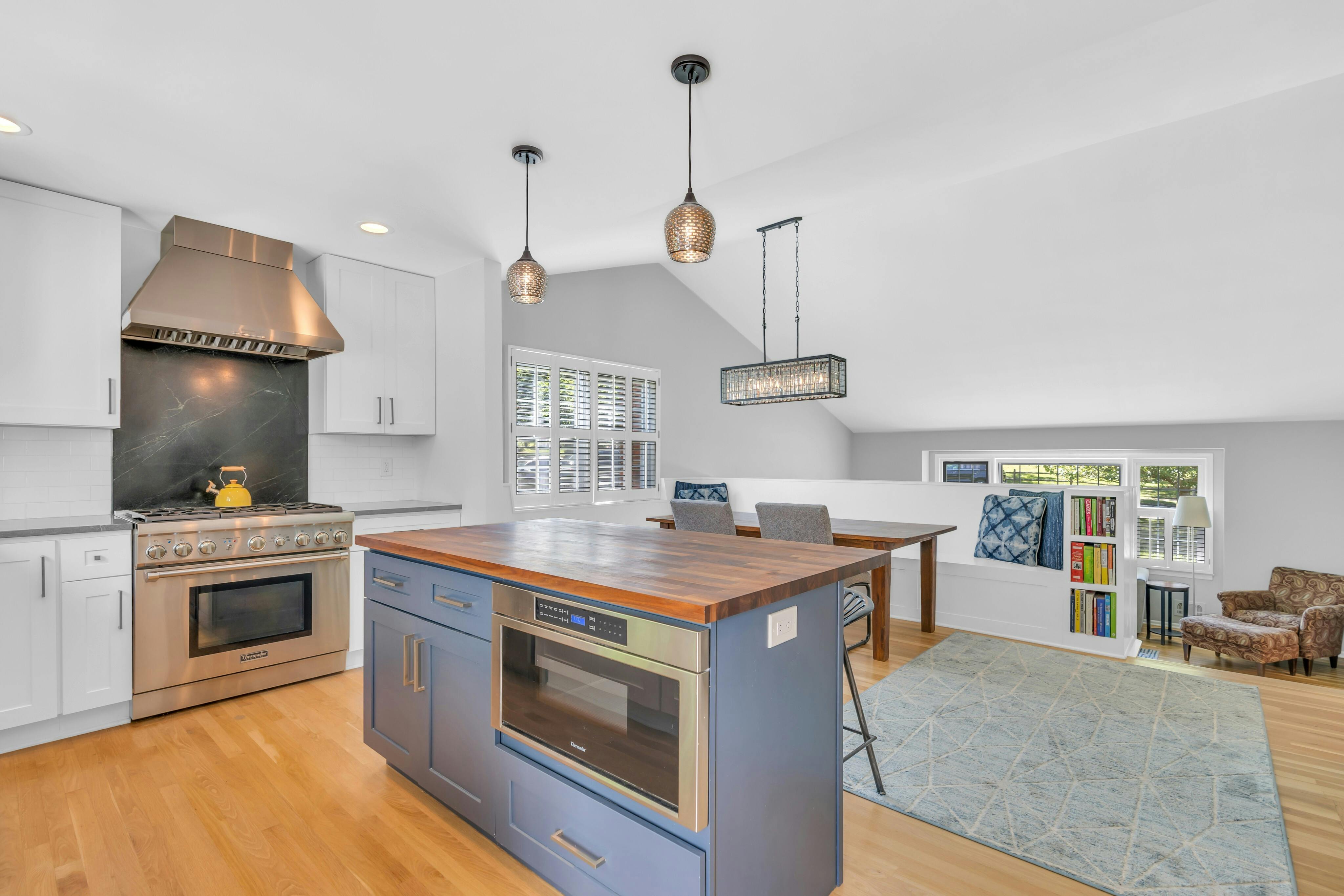 6 Highfield Circle 