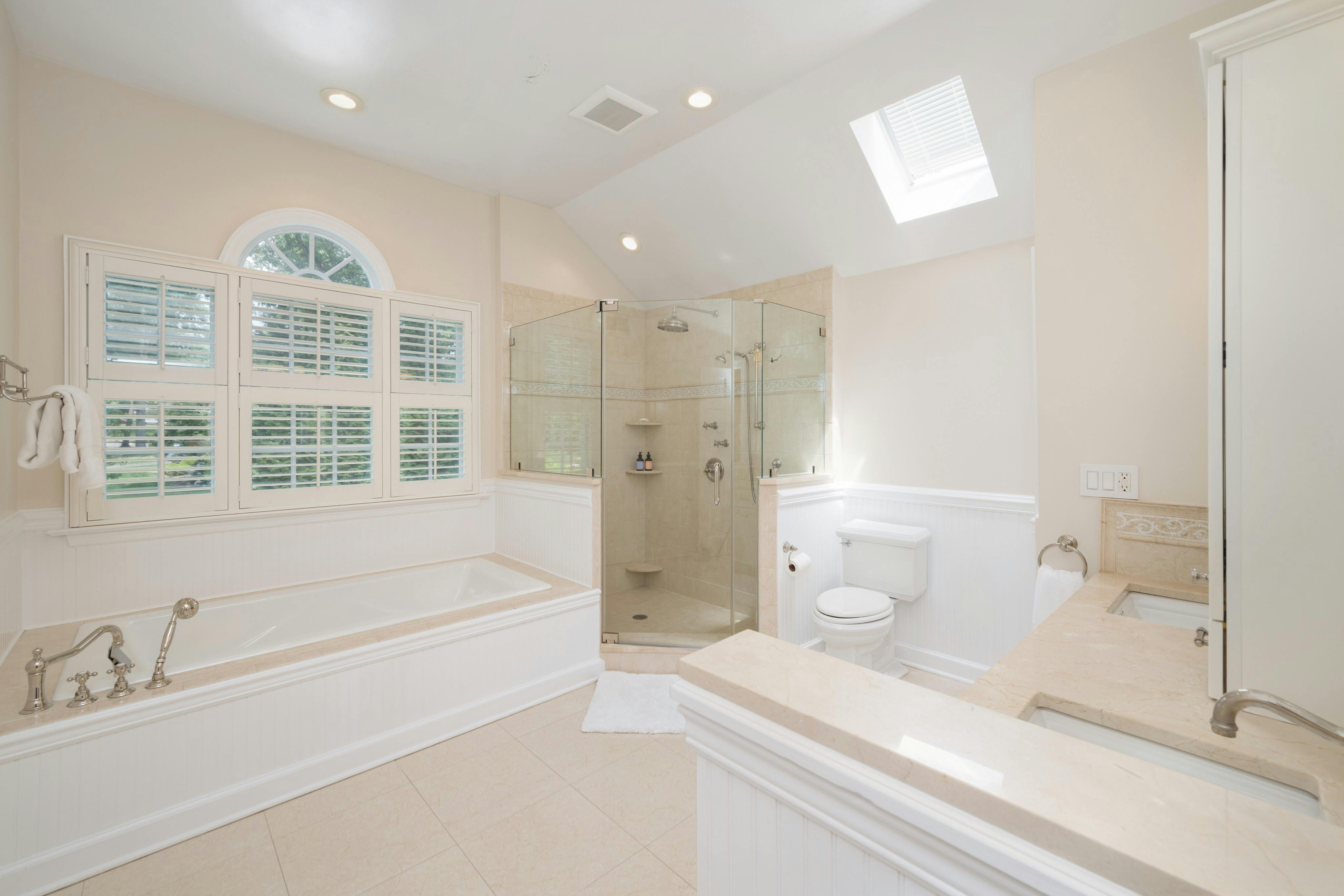 20 Meadowbrook Road 