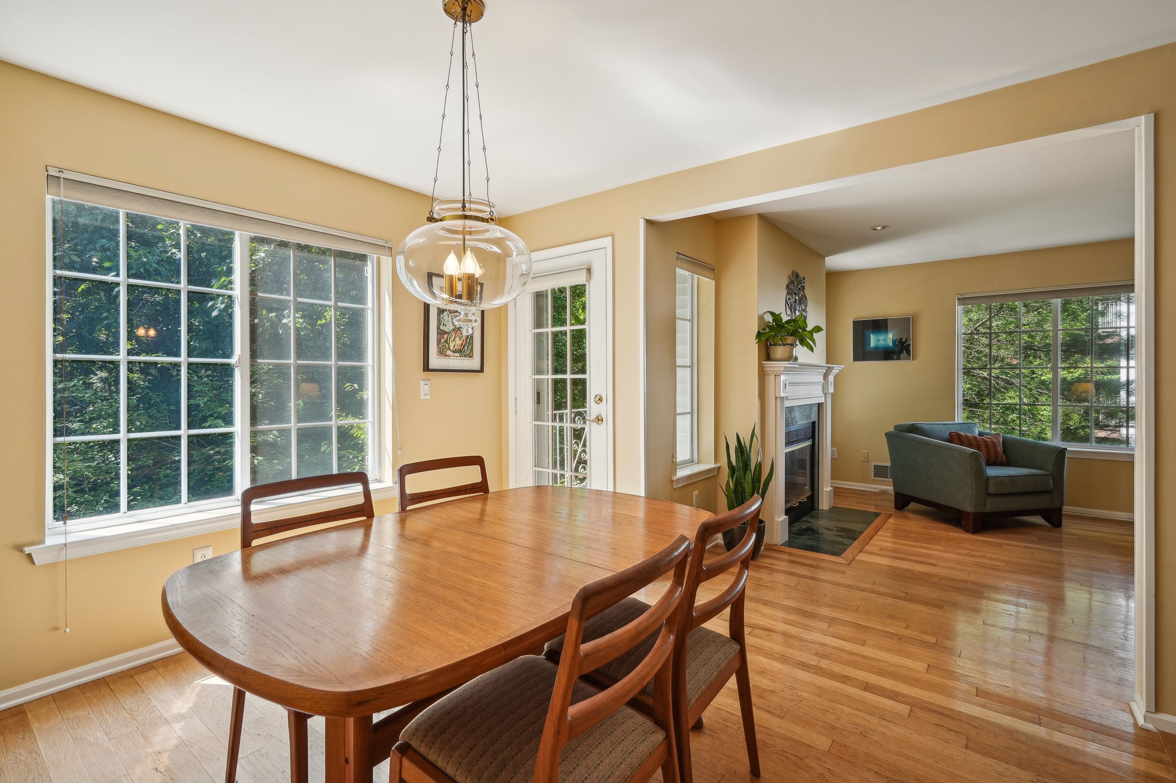 203 Riveredge Drive 