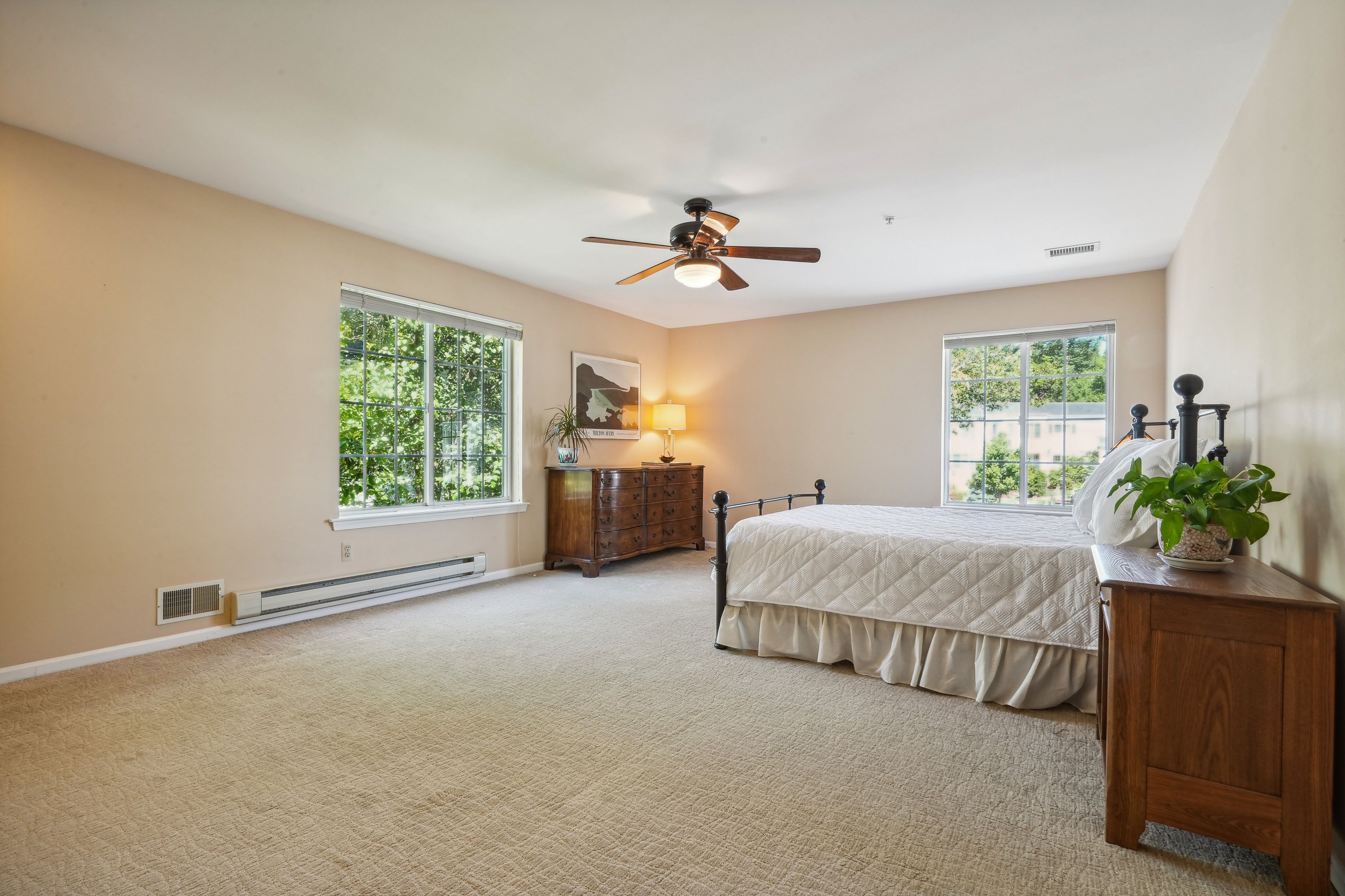 203 Riveredge Drive 