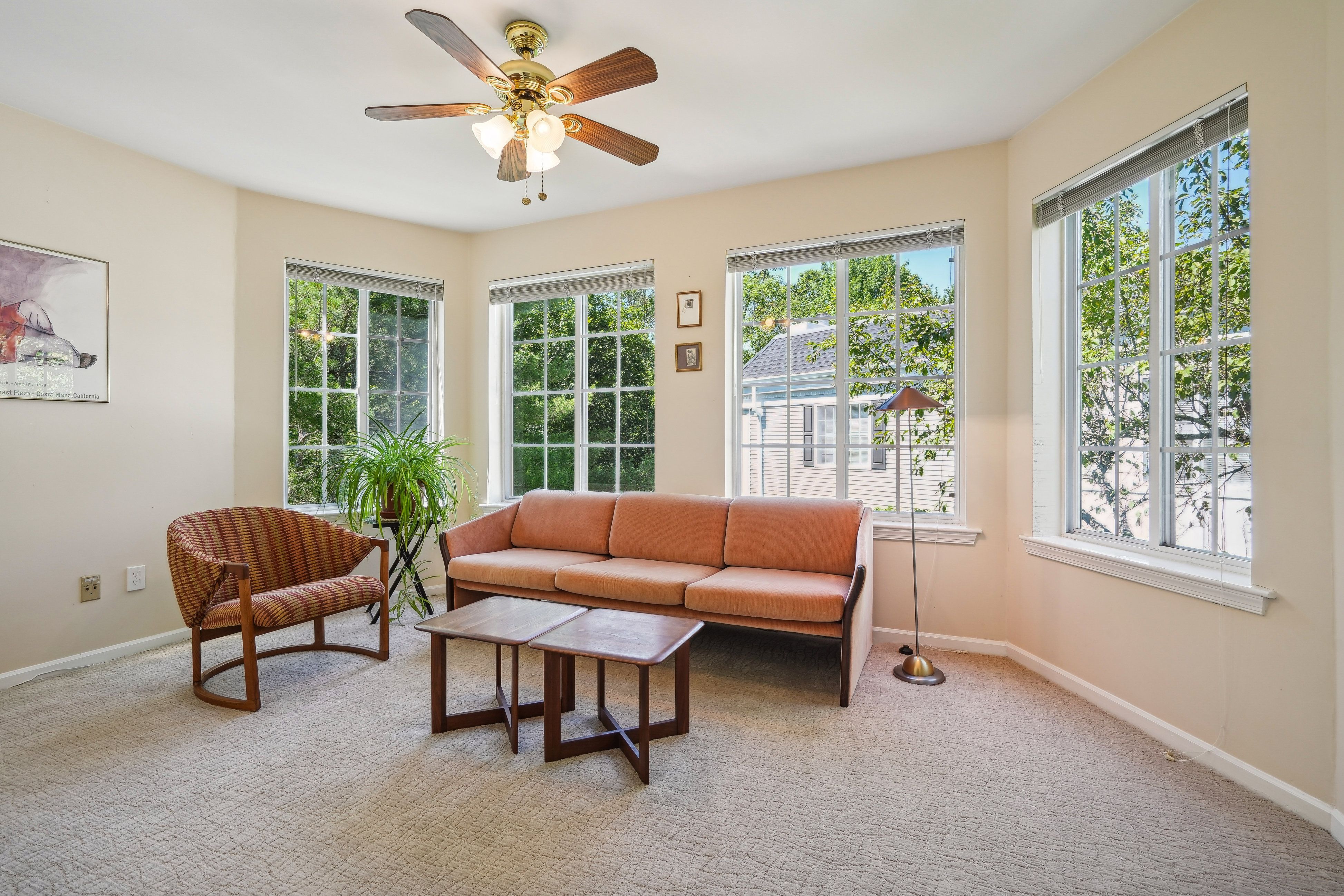 203 Riveredge Drive 