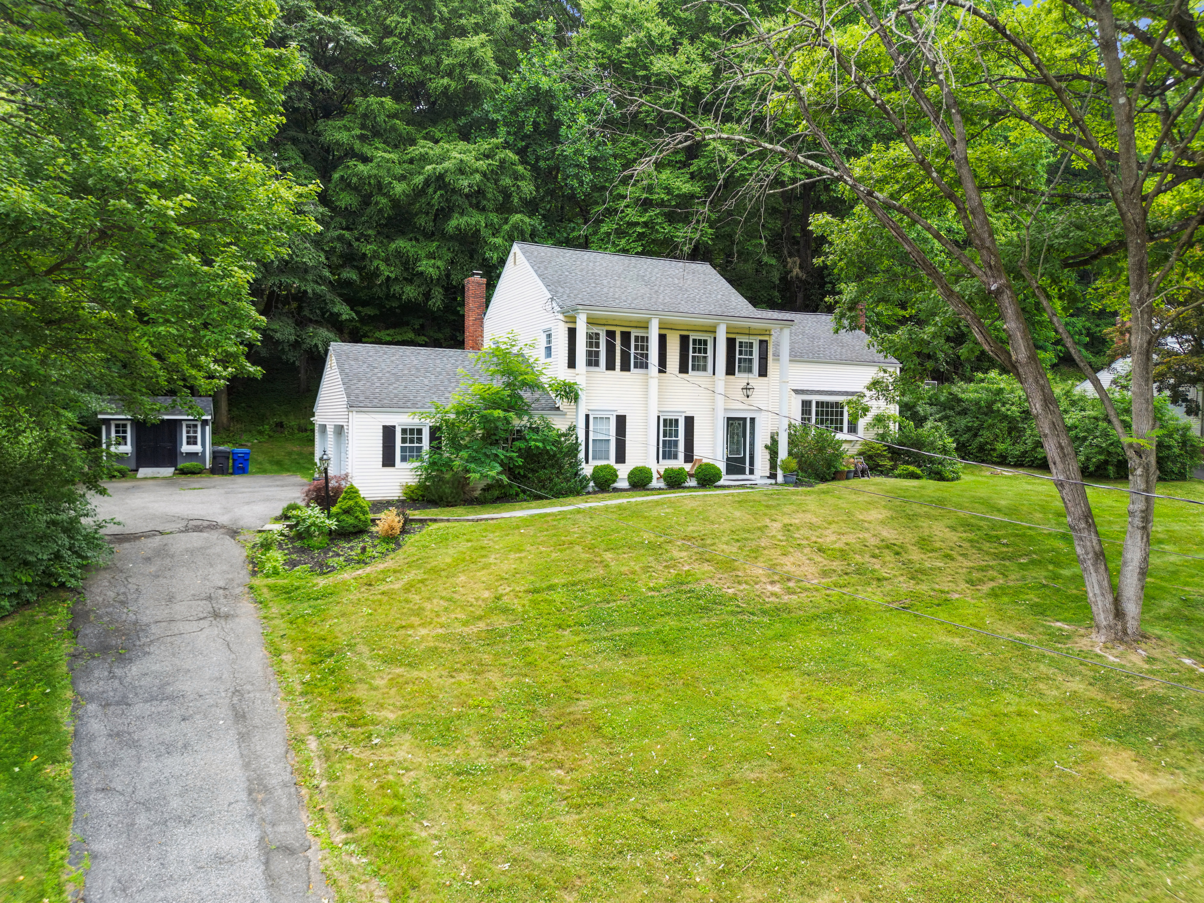 22 Stonehenge Road 