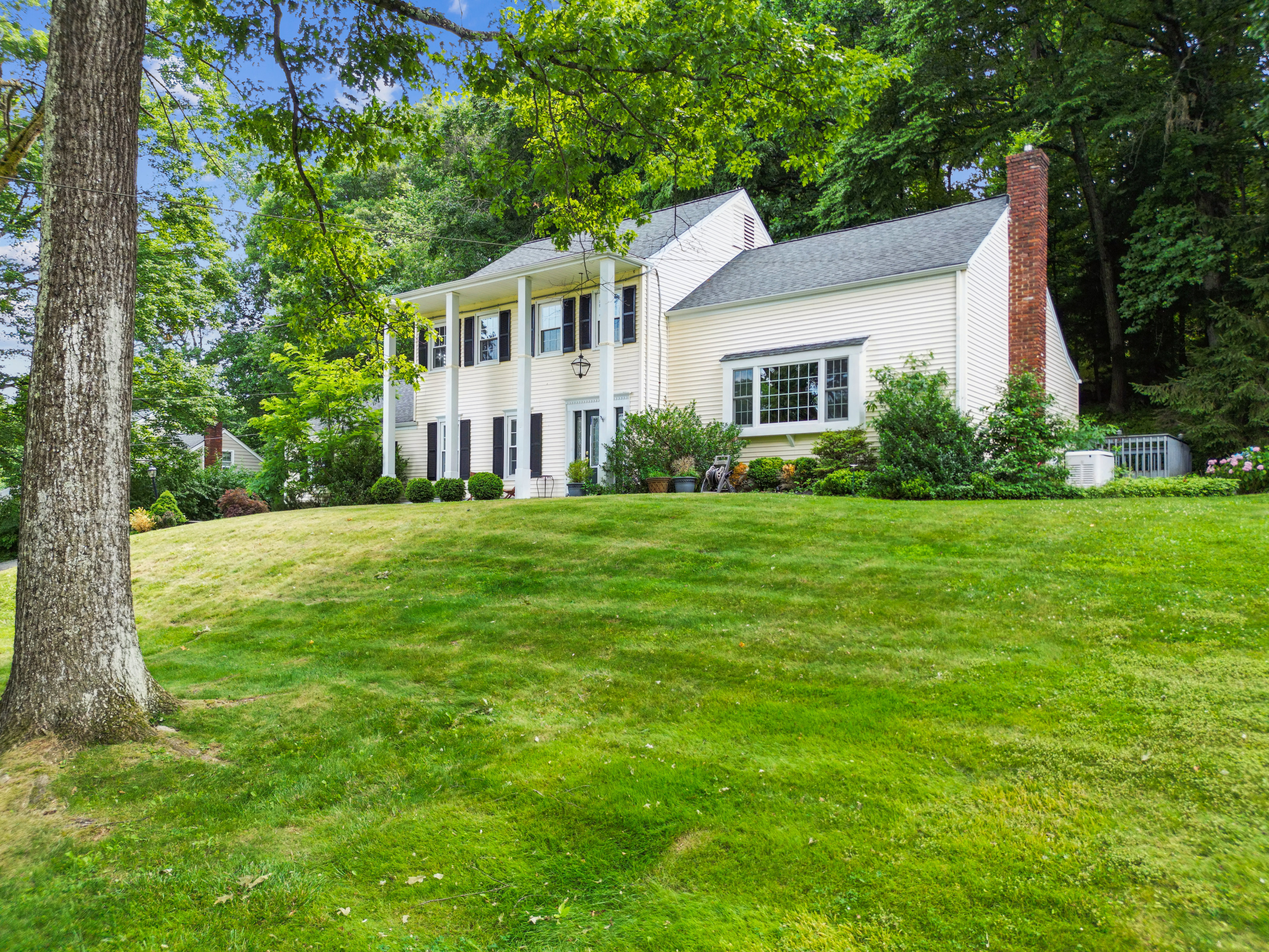 22 Stonehenge Road 
