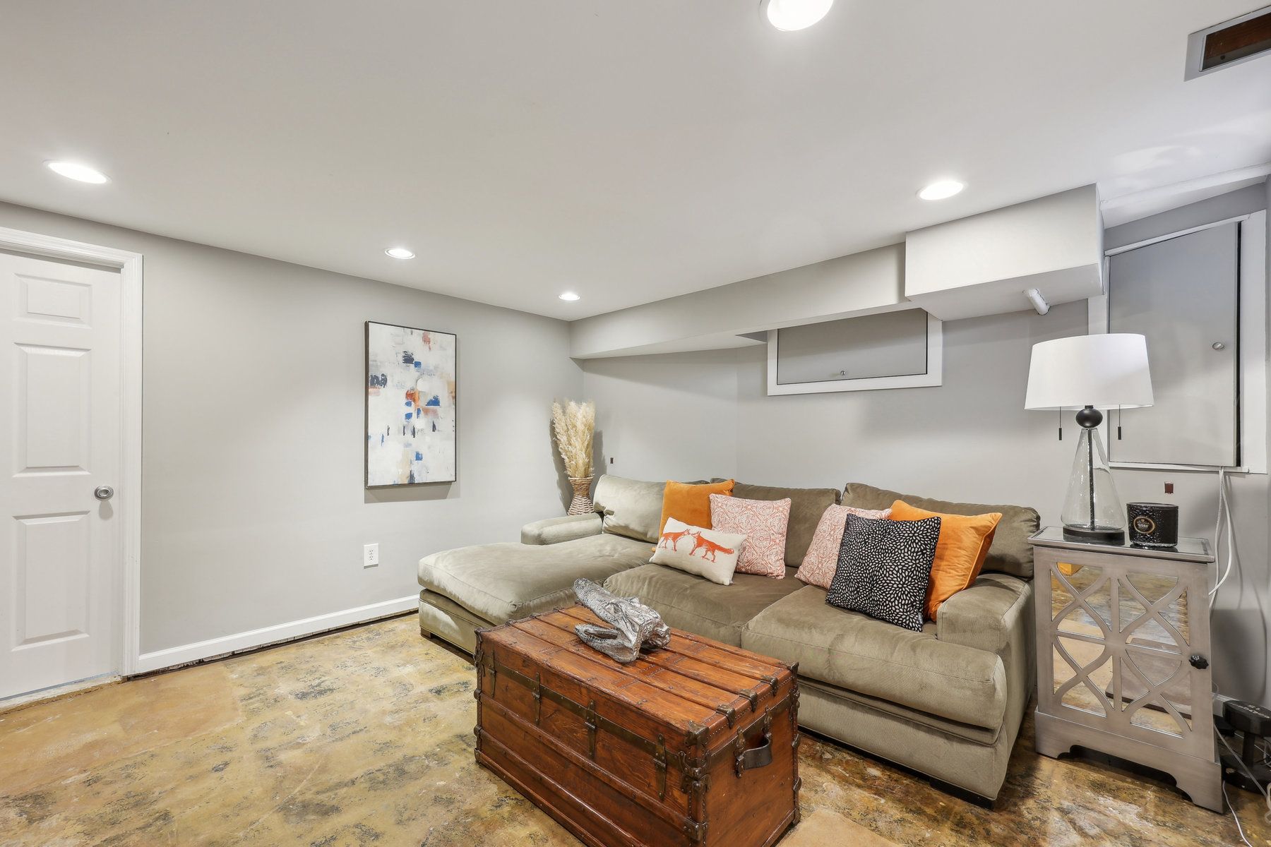 10 Harrison Ave 