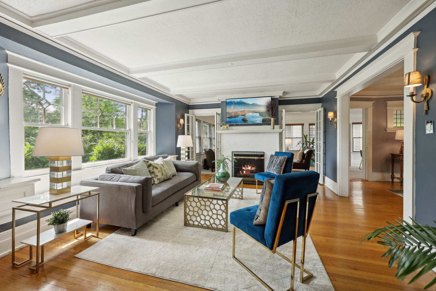 10 Harrison Ave 