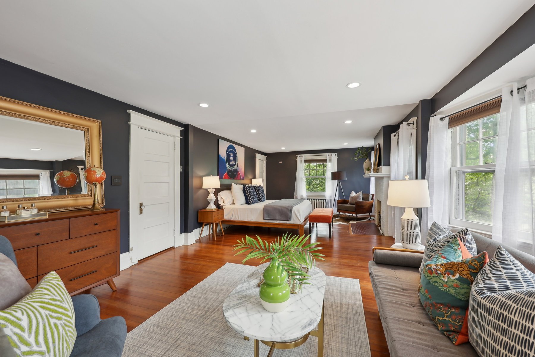 10 Harrison Ave 