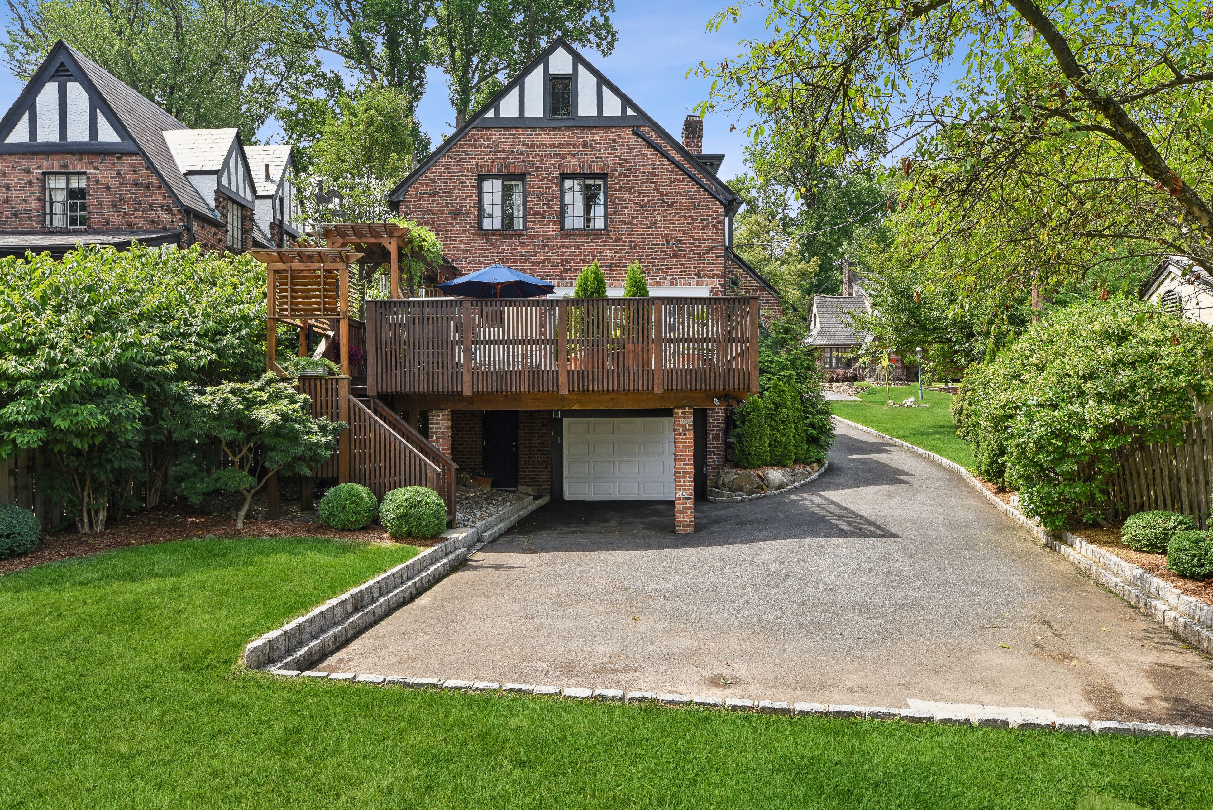4 Lenox Terrace 