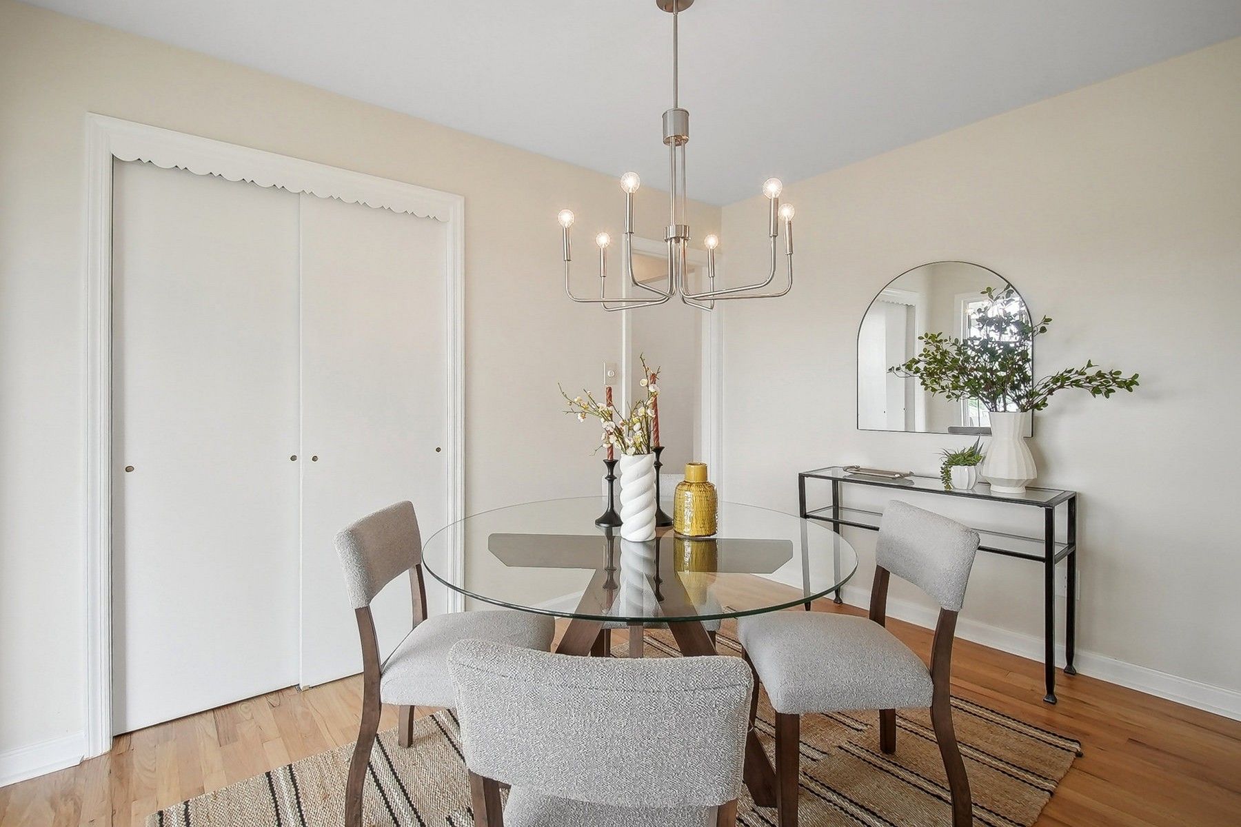 25 Mayfair Pl 