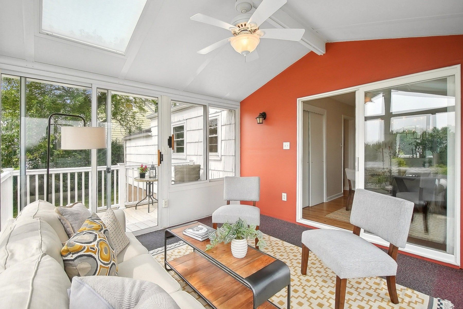 25 Mayfair Pl 