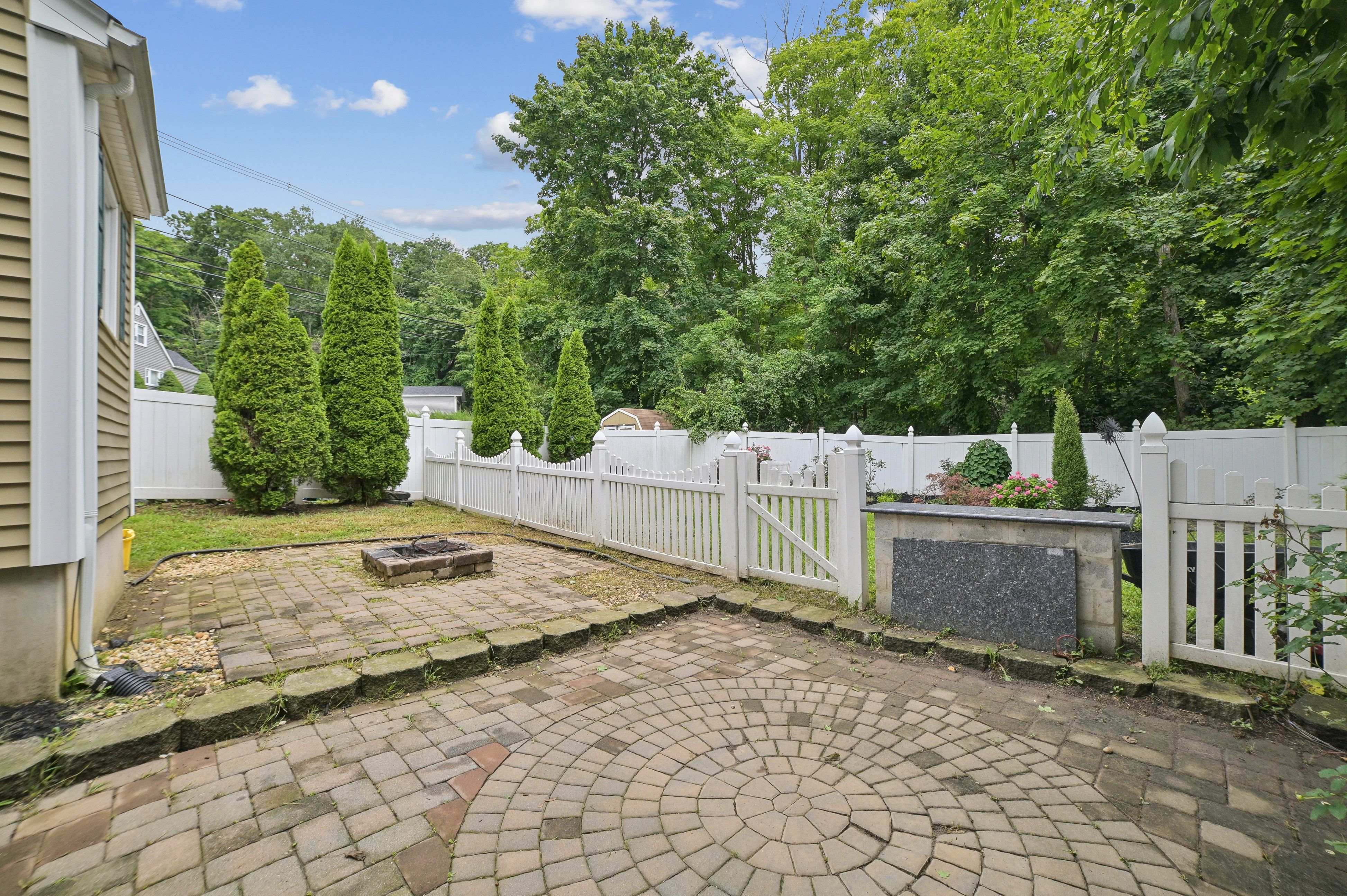 286 Espanong Rd 