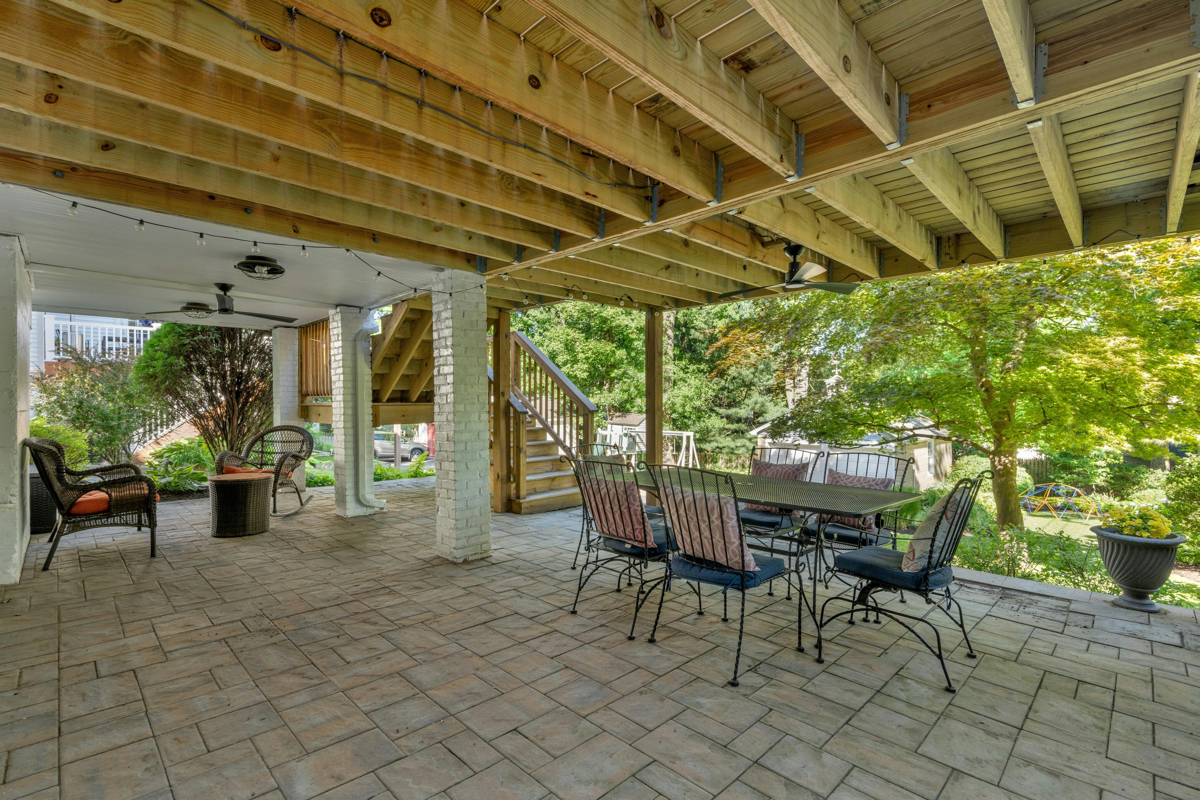 81 Mountain Avenue 