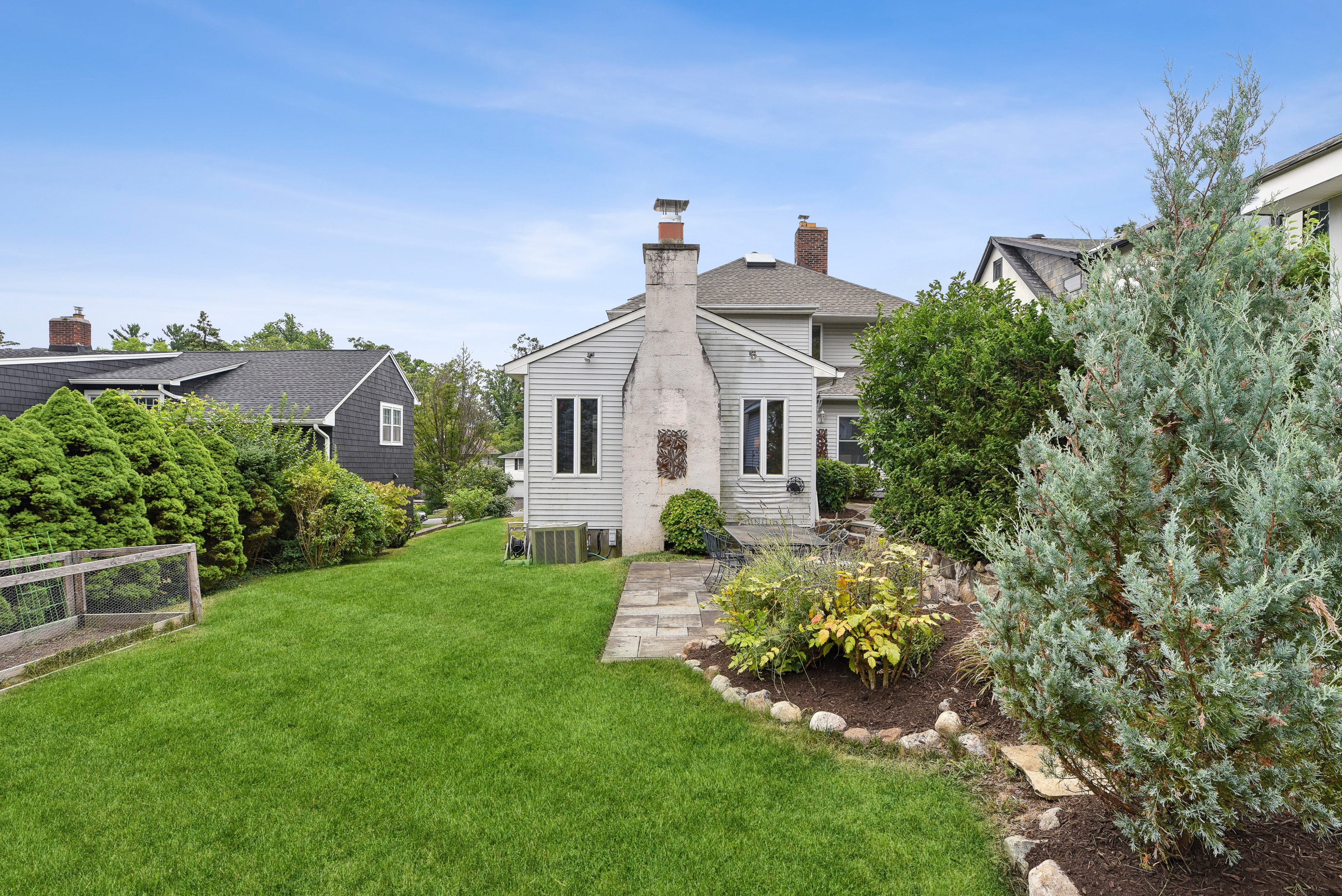 125 Cypress Street 