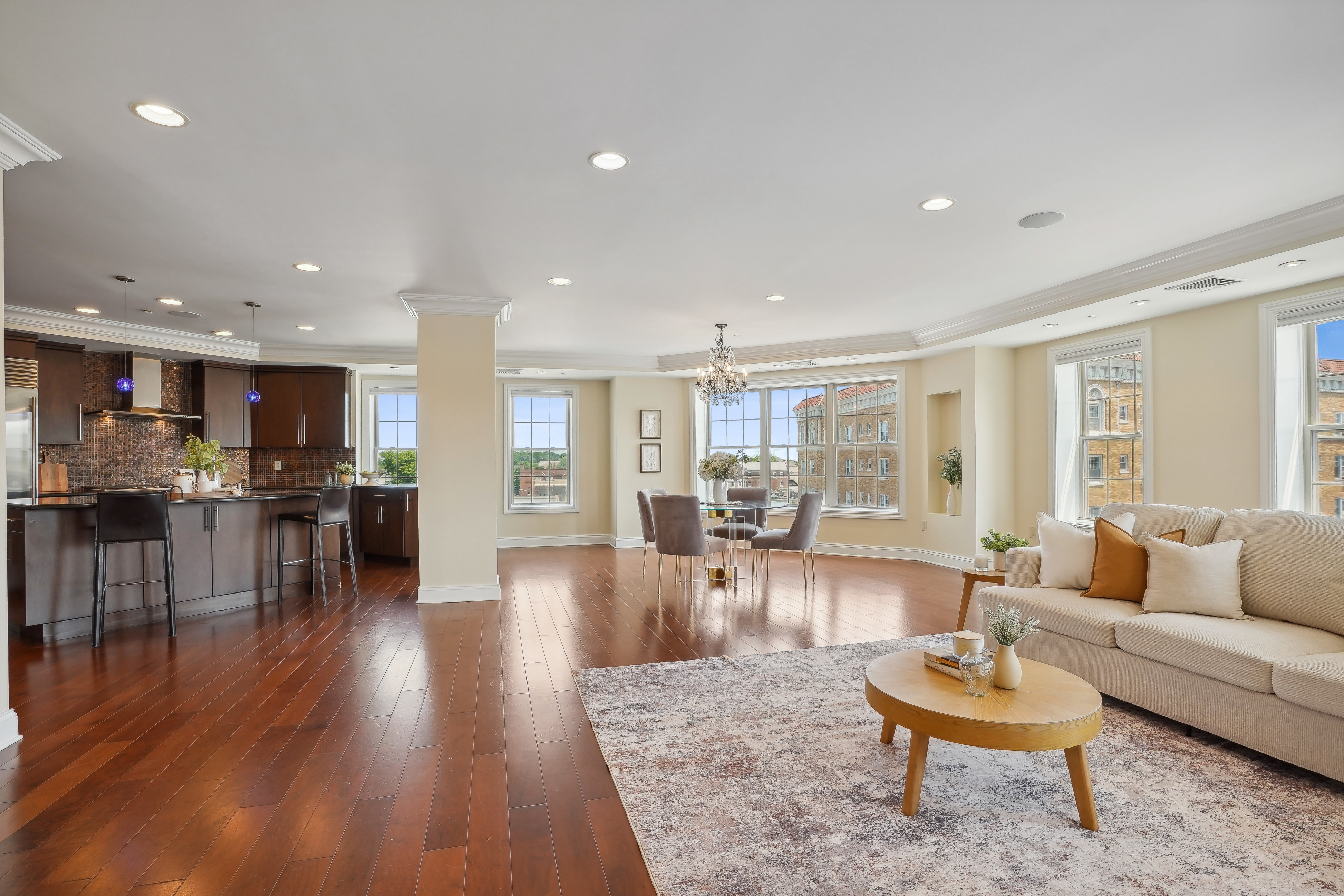 48 S Park Street Unit# 522