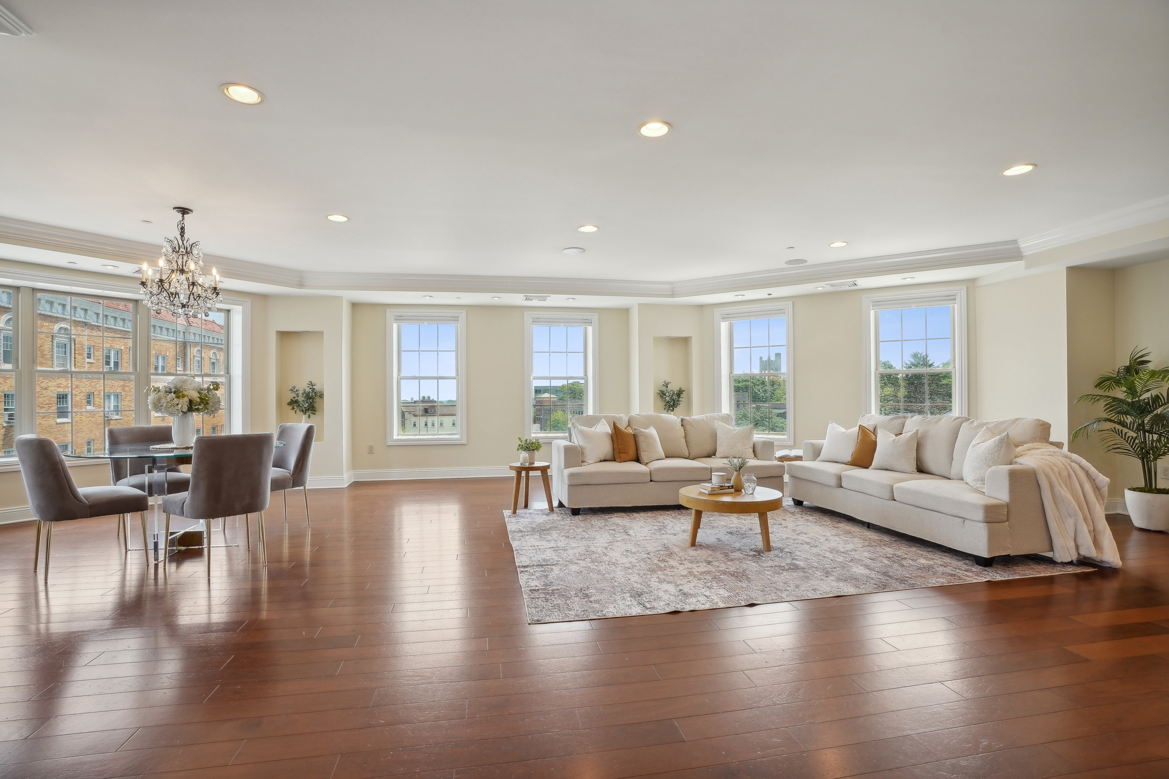 48 S Park Street Unit# 522