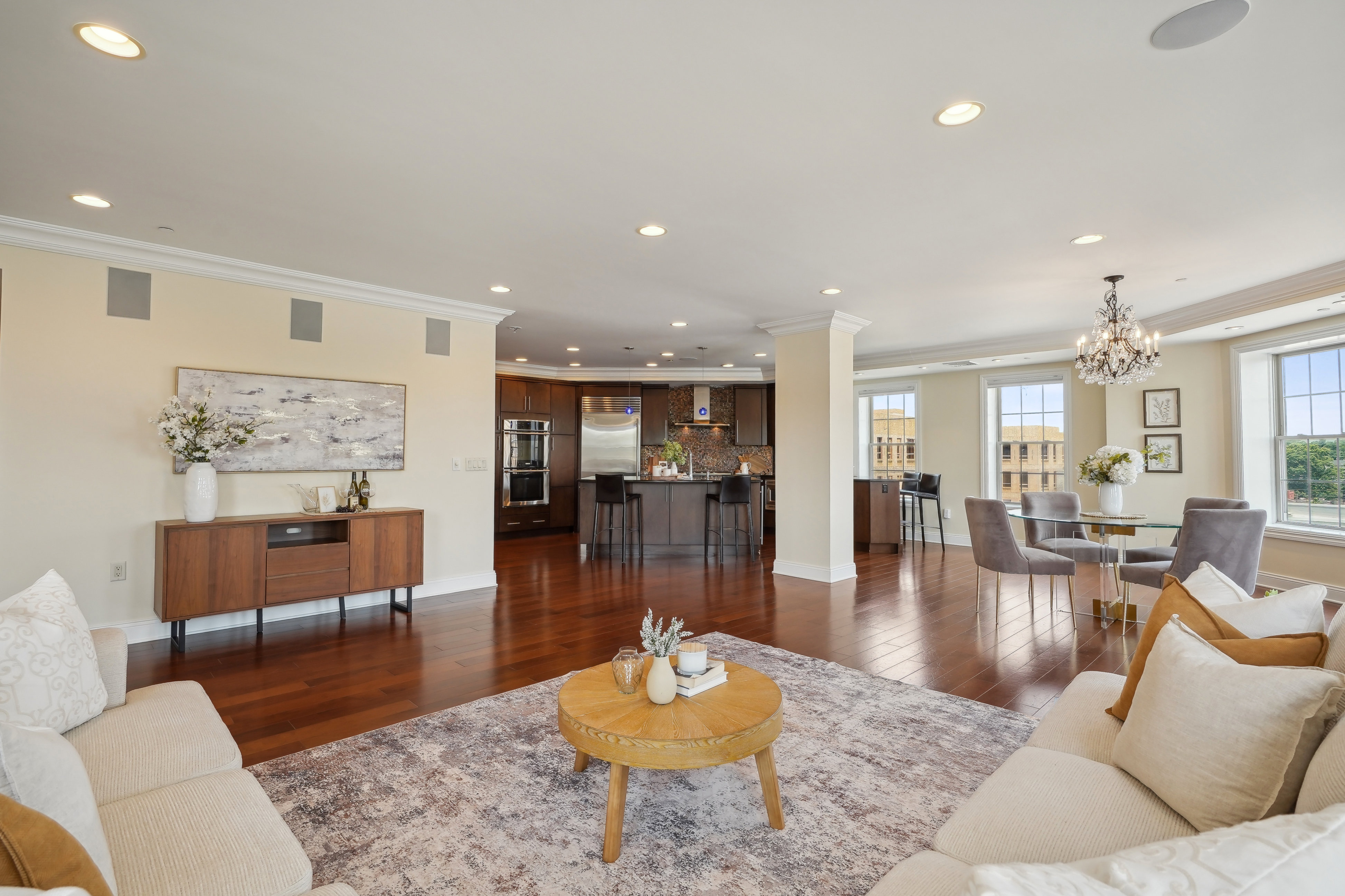 48 S Park Street Unit# 522