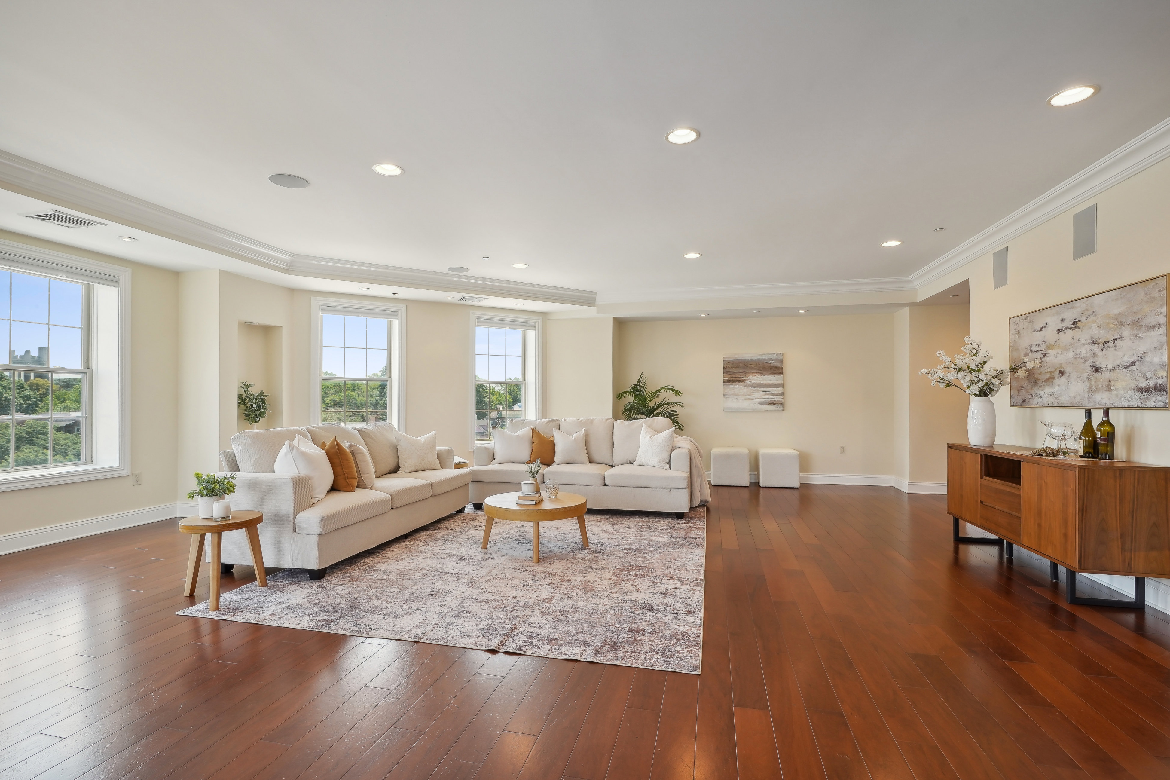 48 S Park Street Unit# 522