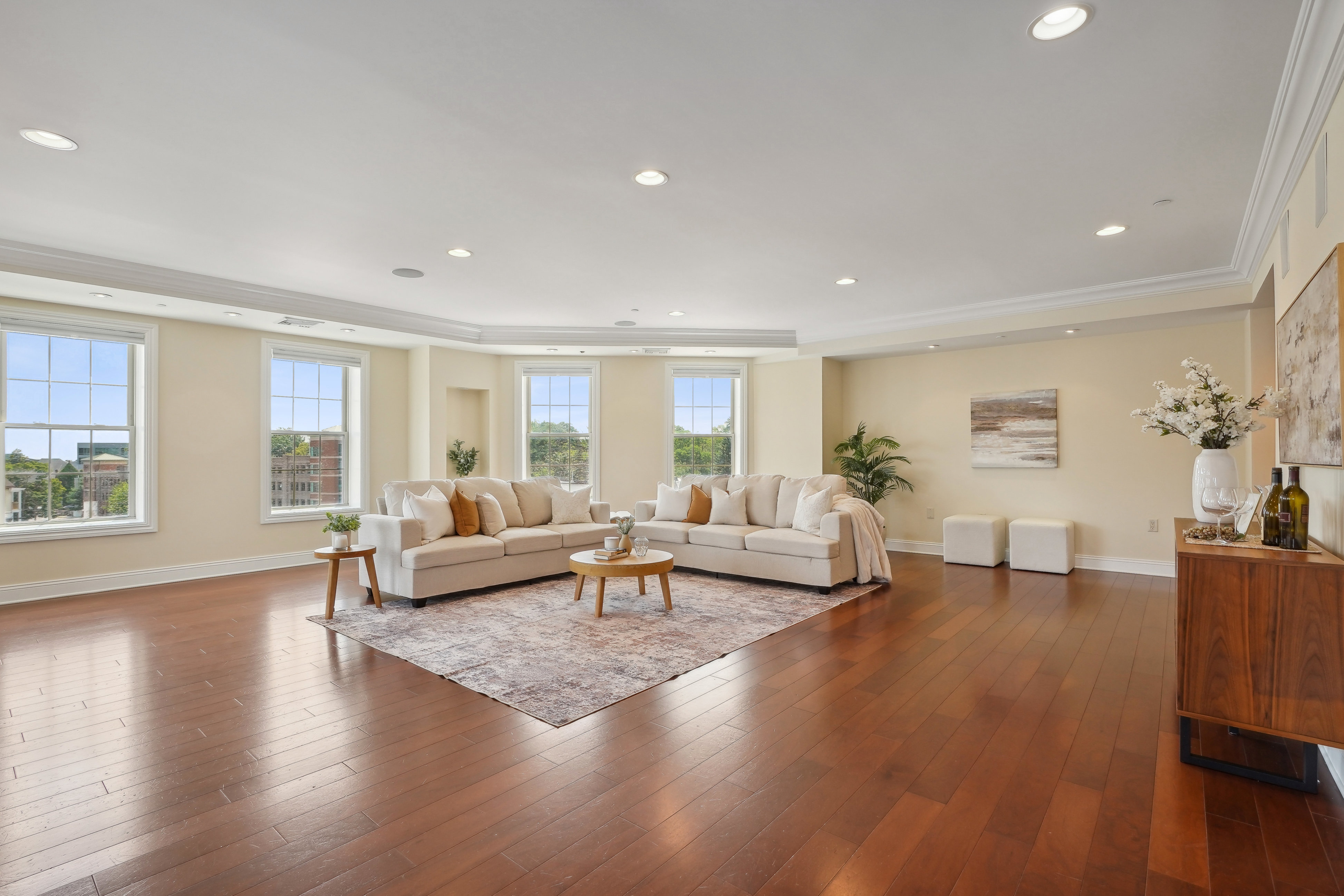 48 S Park Street Unit# 522