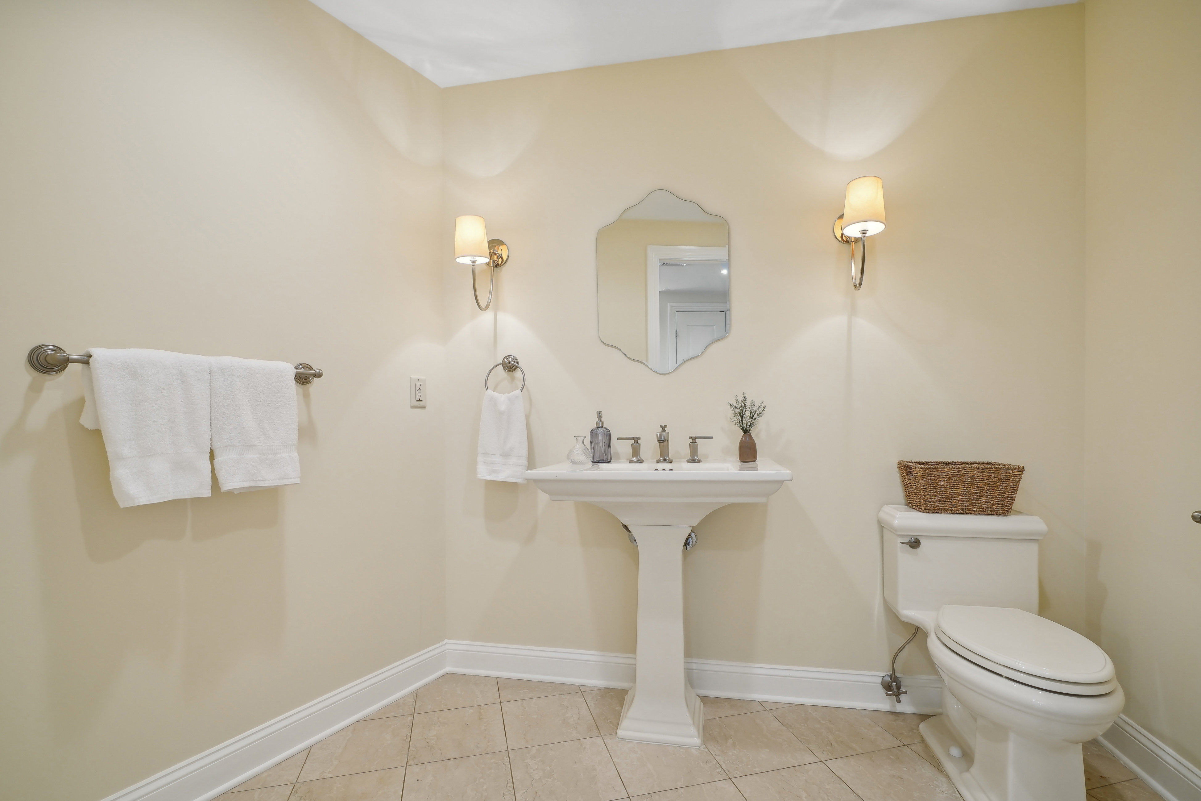 48 S Park Street Unit# 522