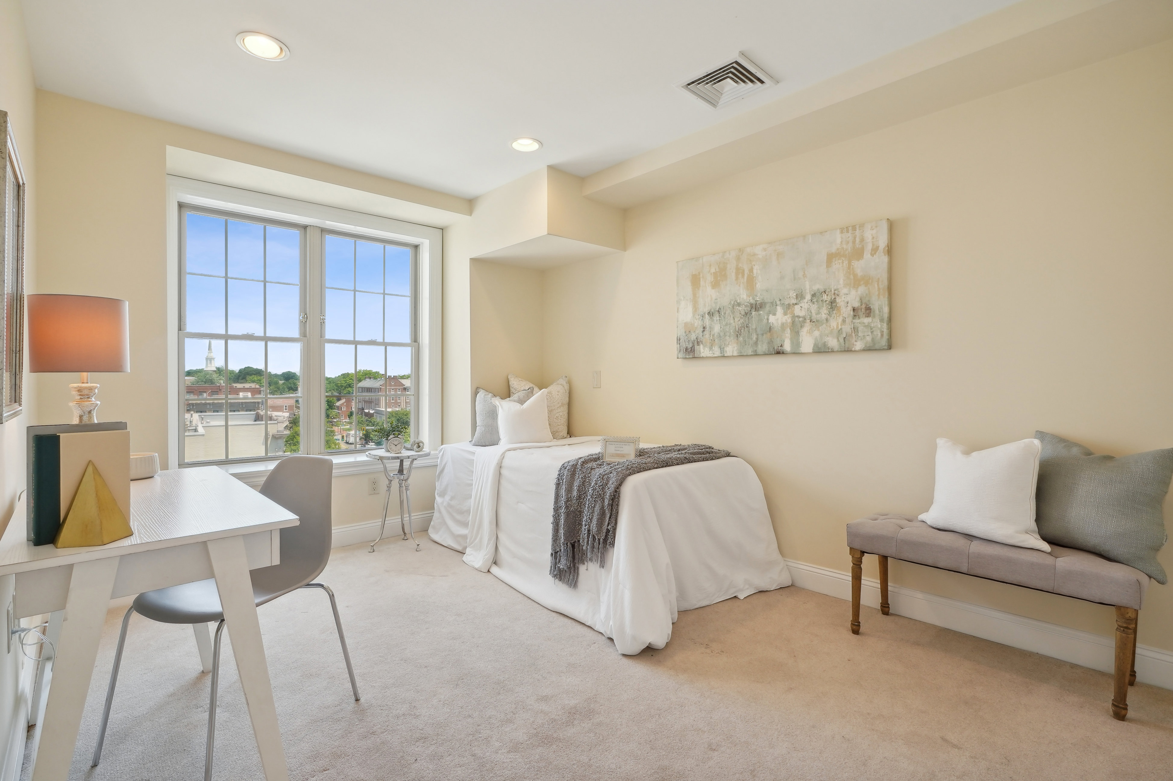 48 S Park Street Unit# 522