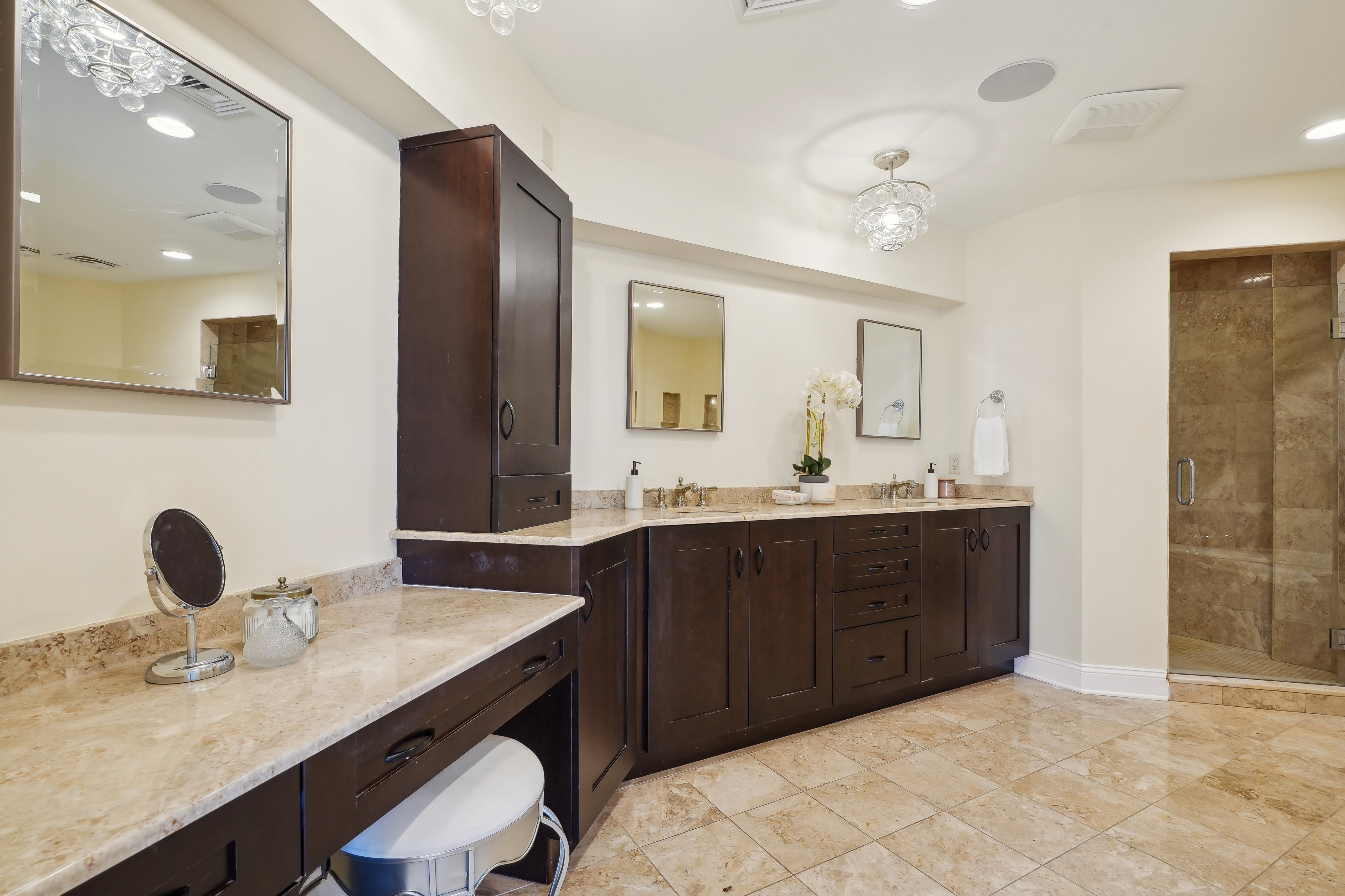 48 S Park Street Unit# 522