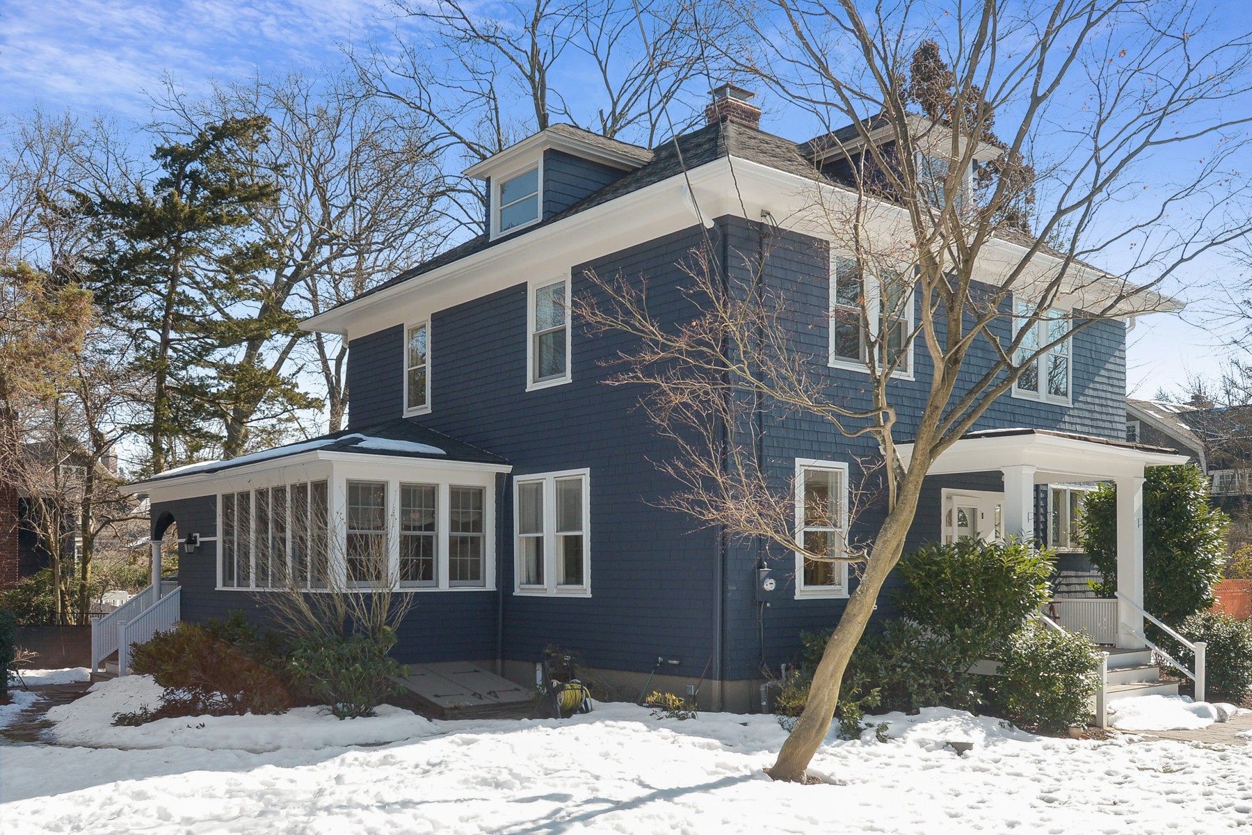 182 Alexander Avenue 