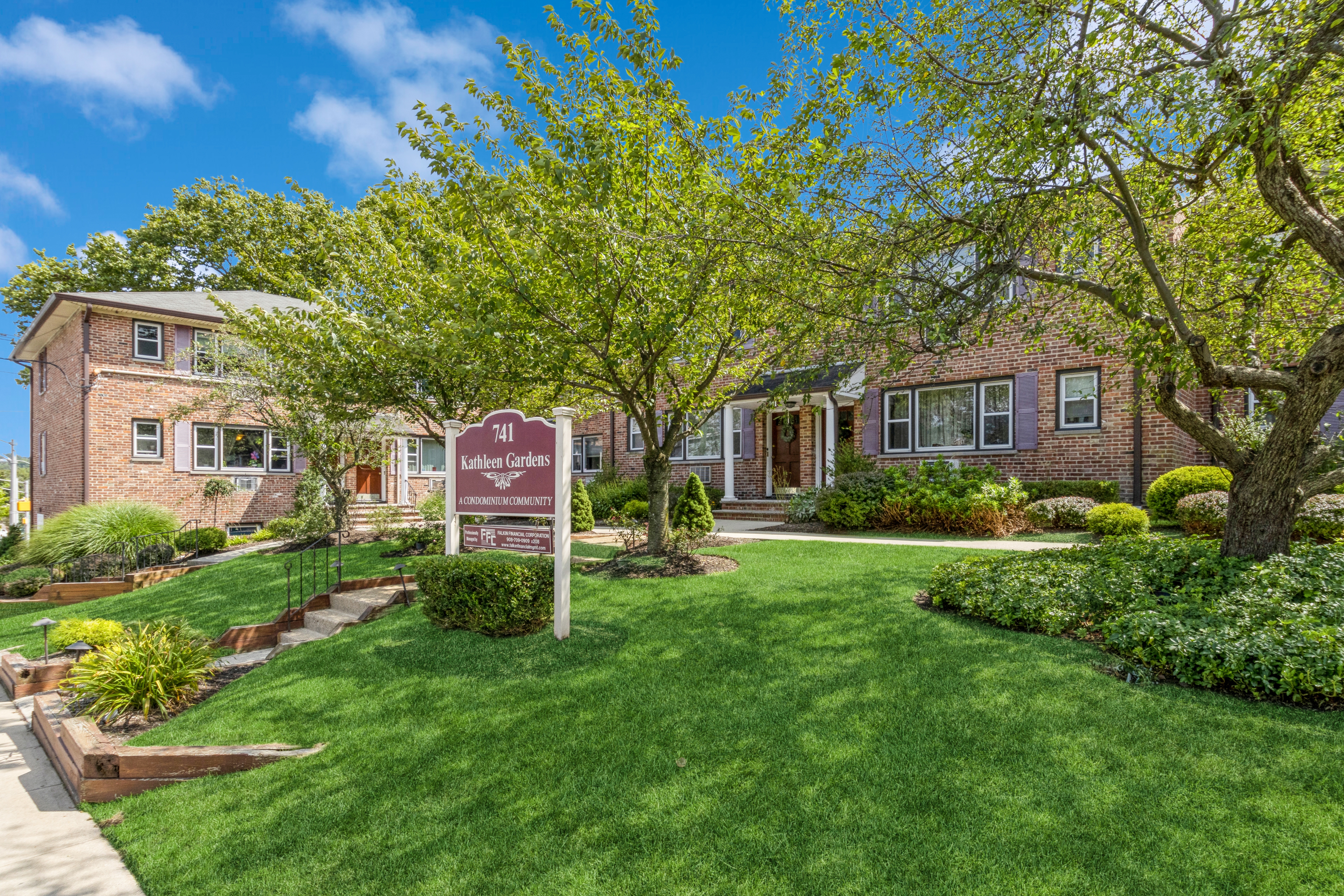 741 Bloomfield Avenue Unit C1