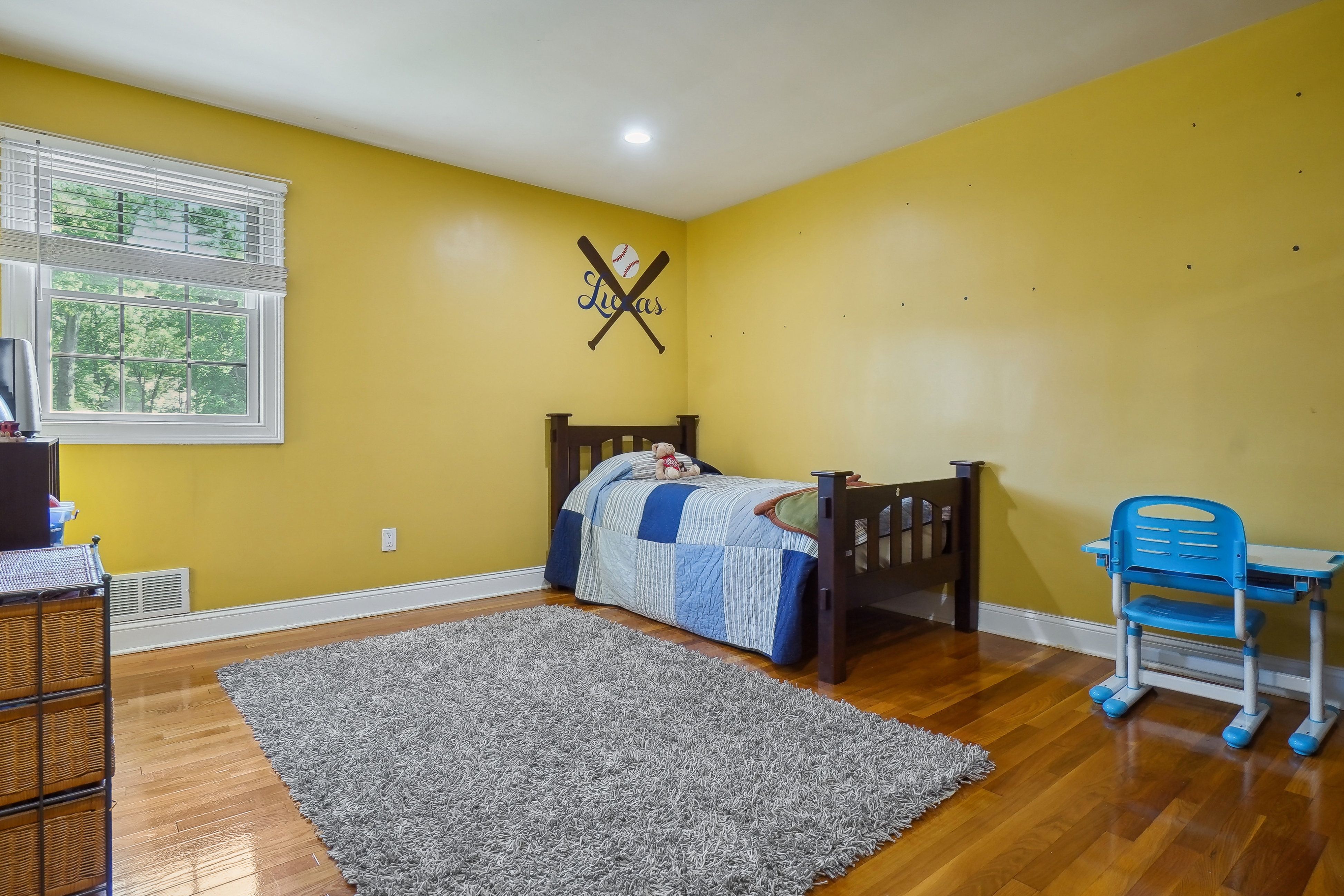 158 Mohawk Road 