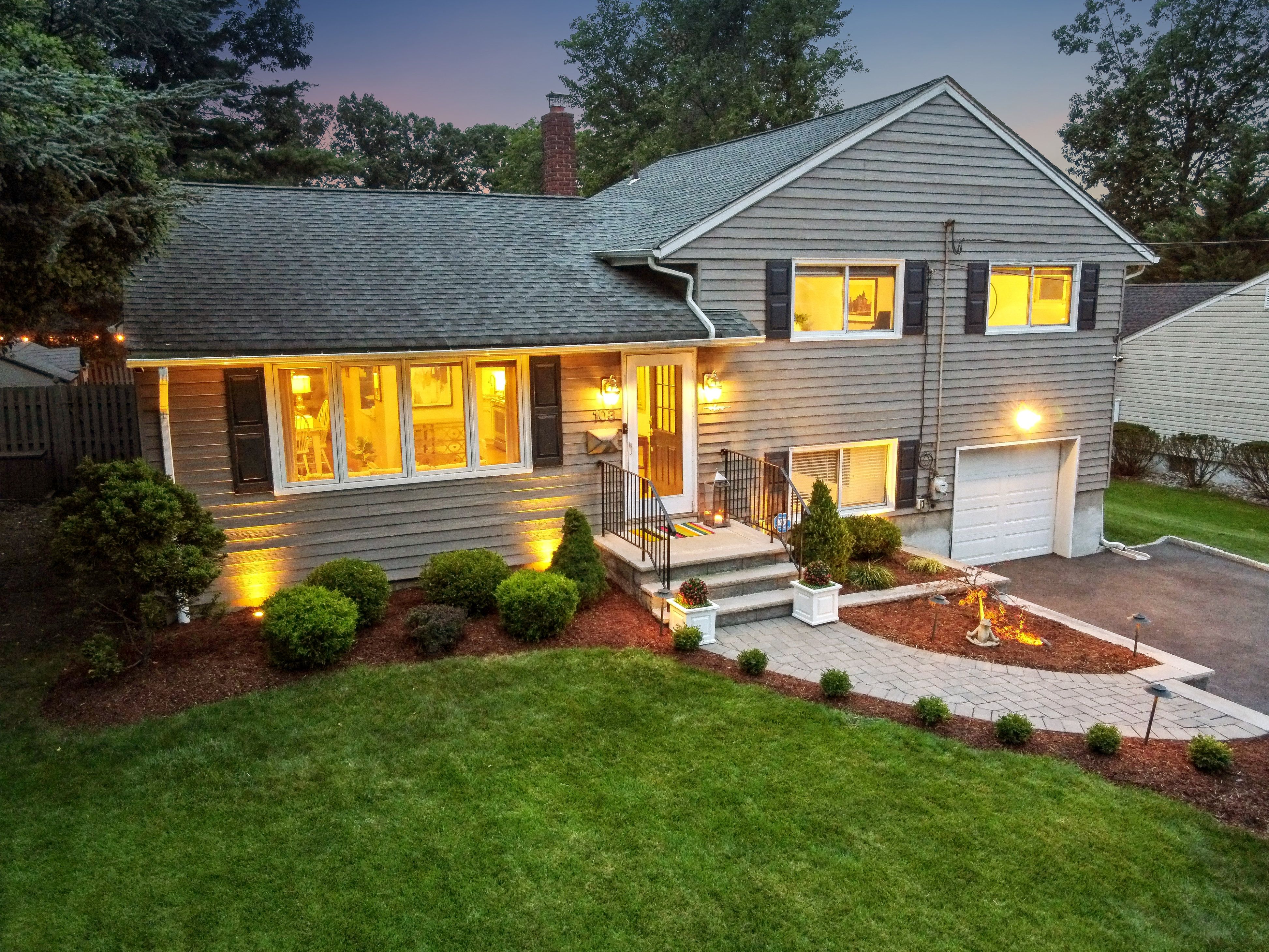 103 Westland Rd 