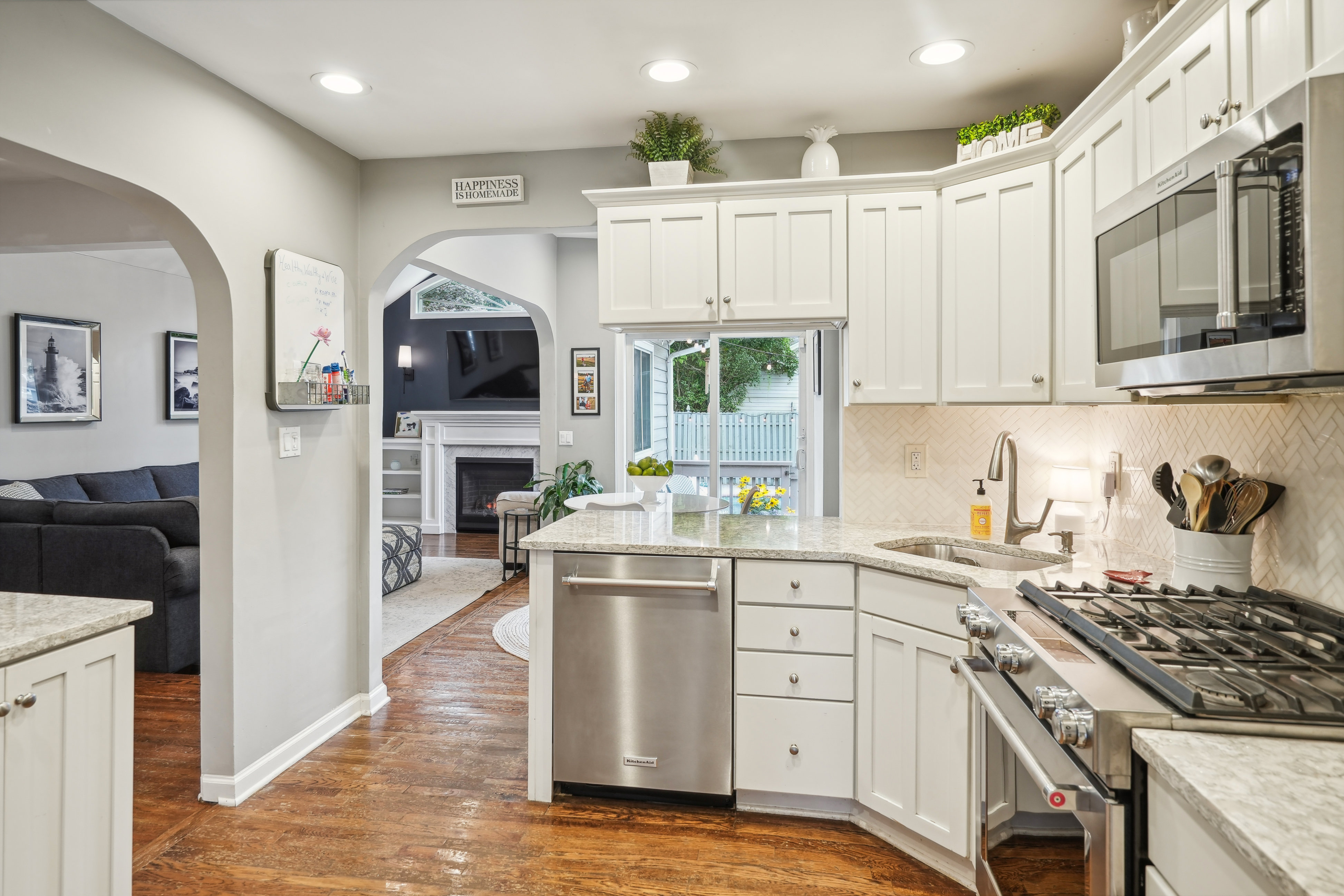 103 Westland Rd 