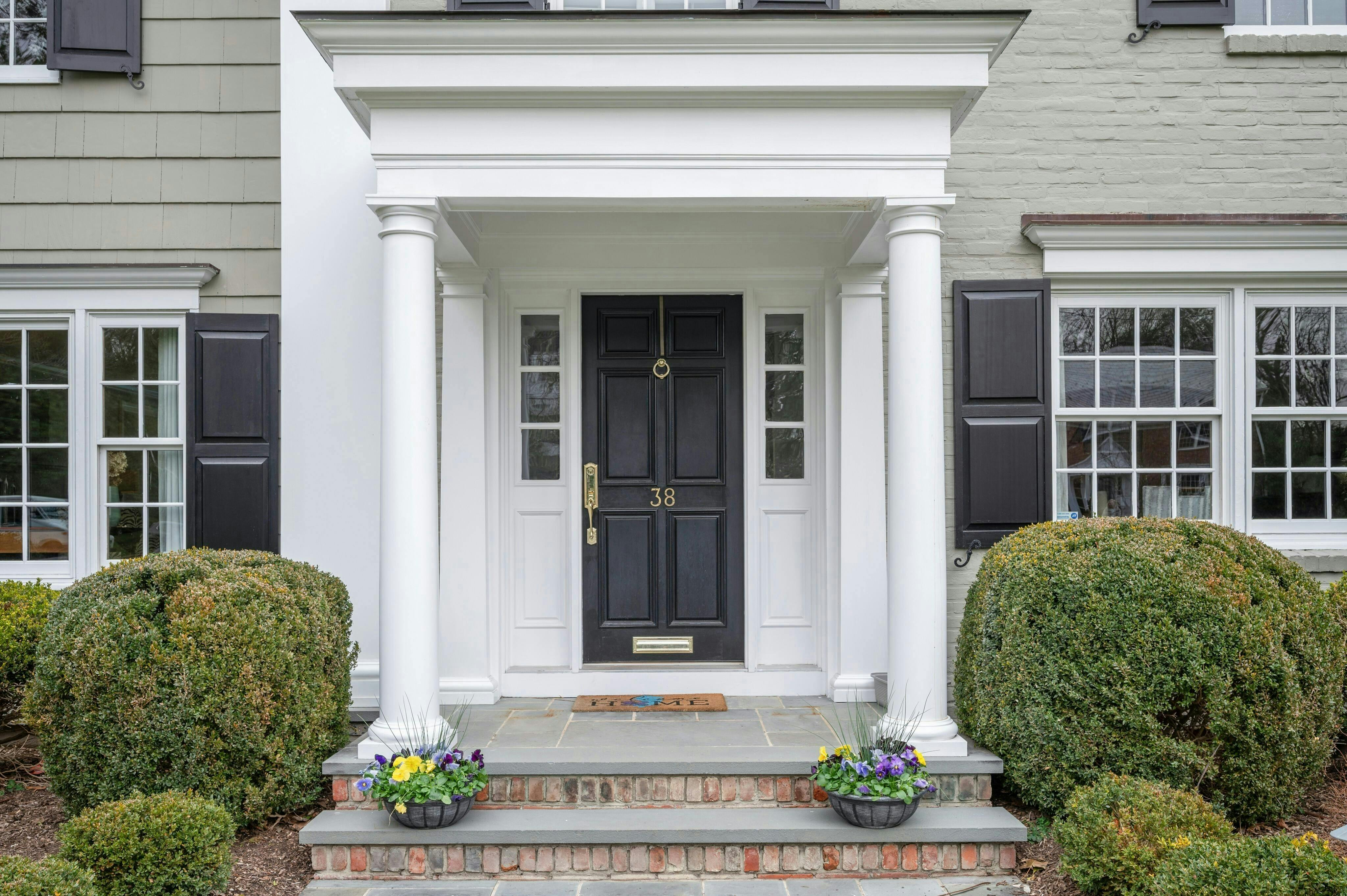 38 Templar Way 