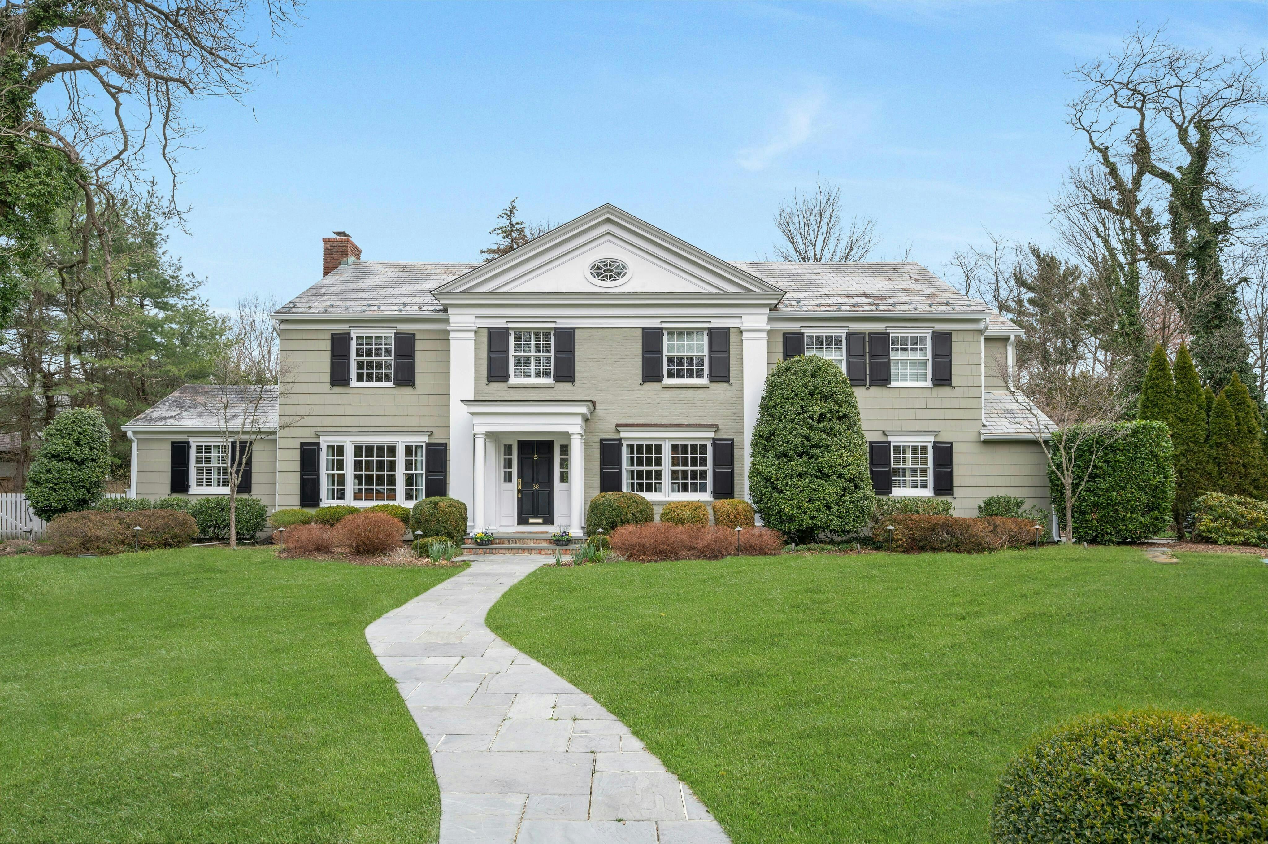 38 Templar Way 