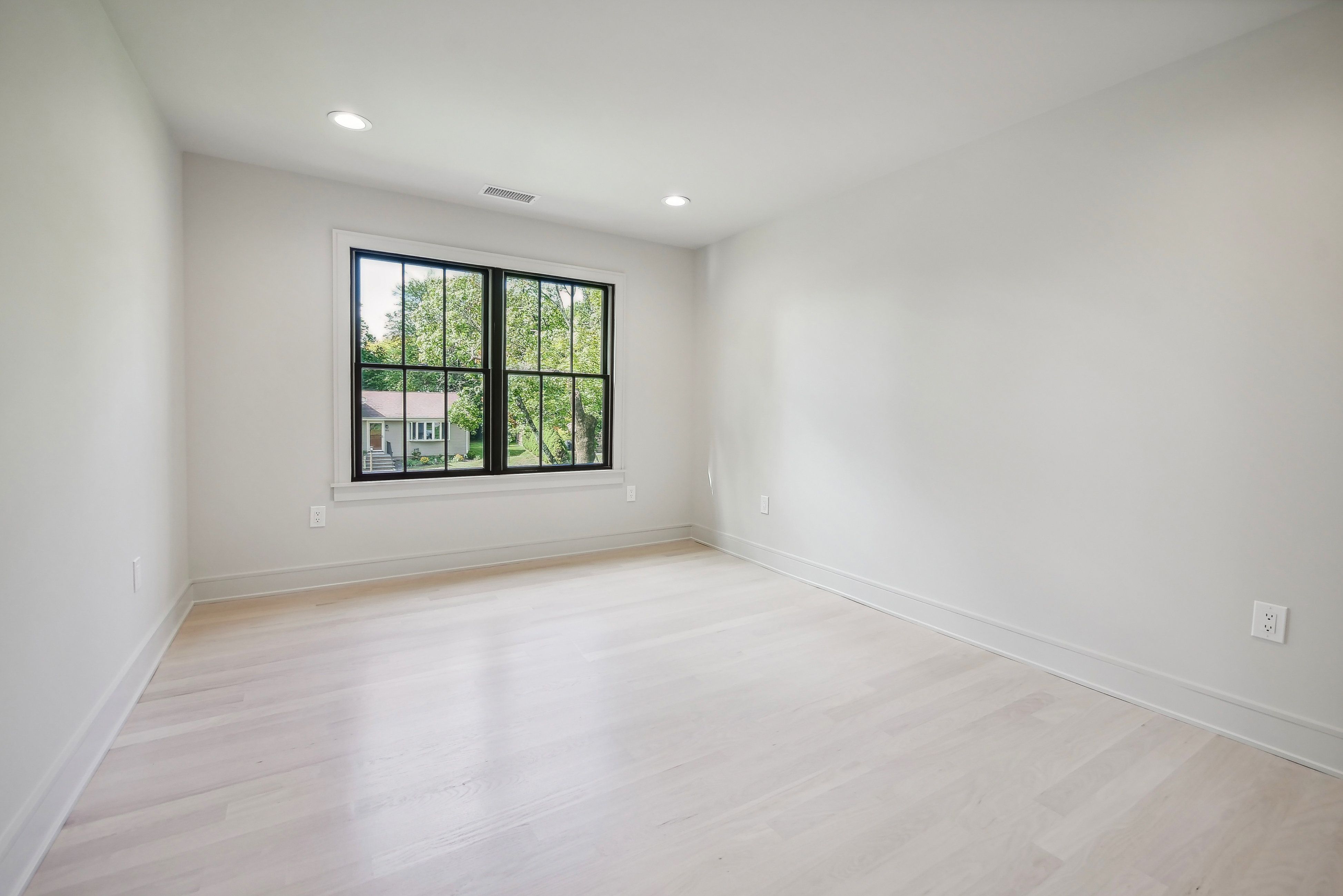 105 Squire Hill Rd 
