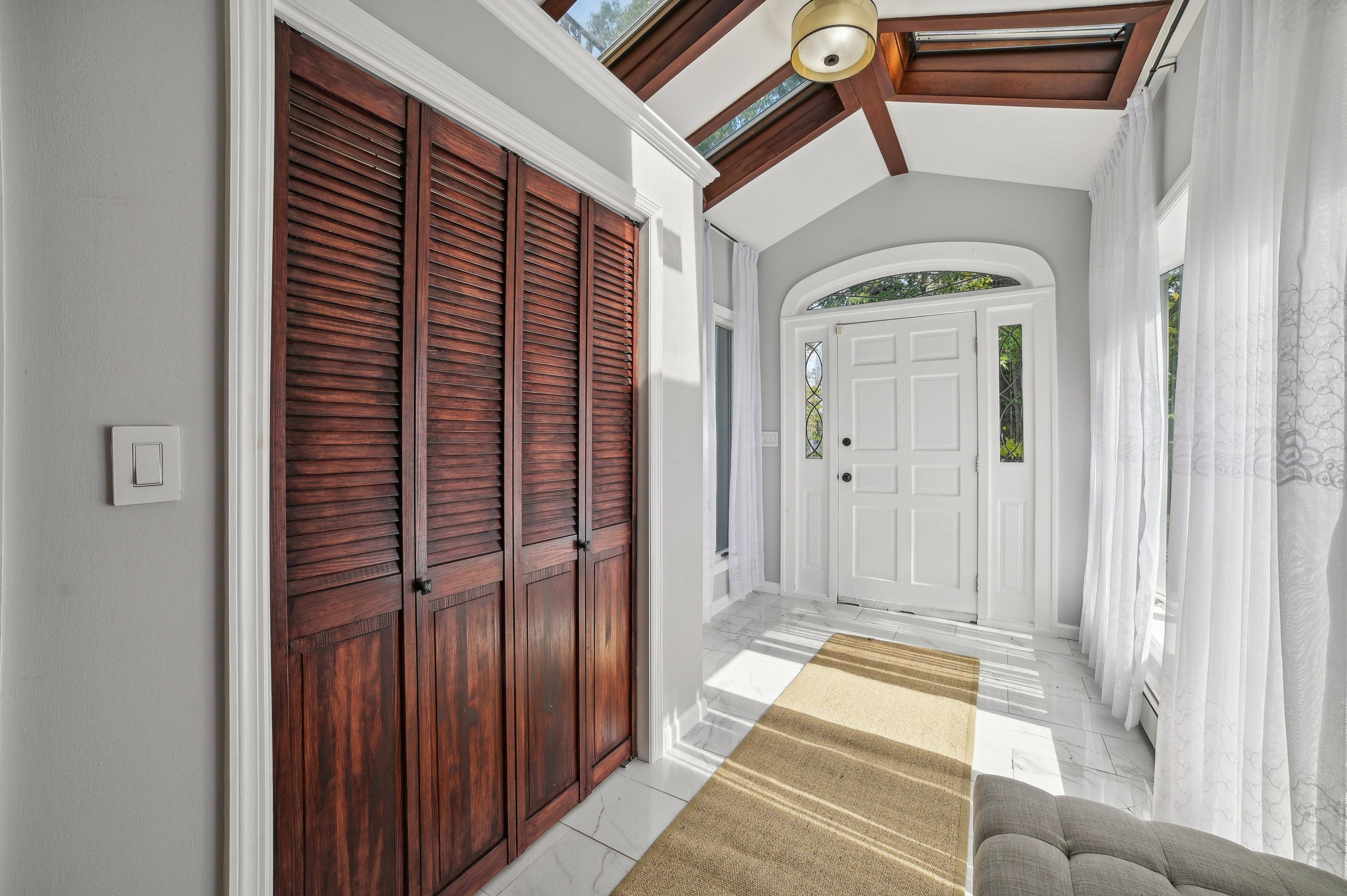 227 Walton Ave 