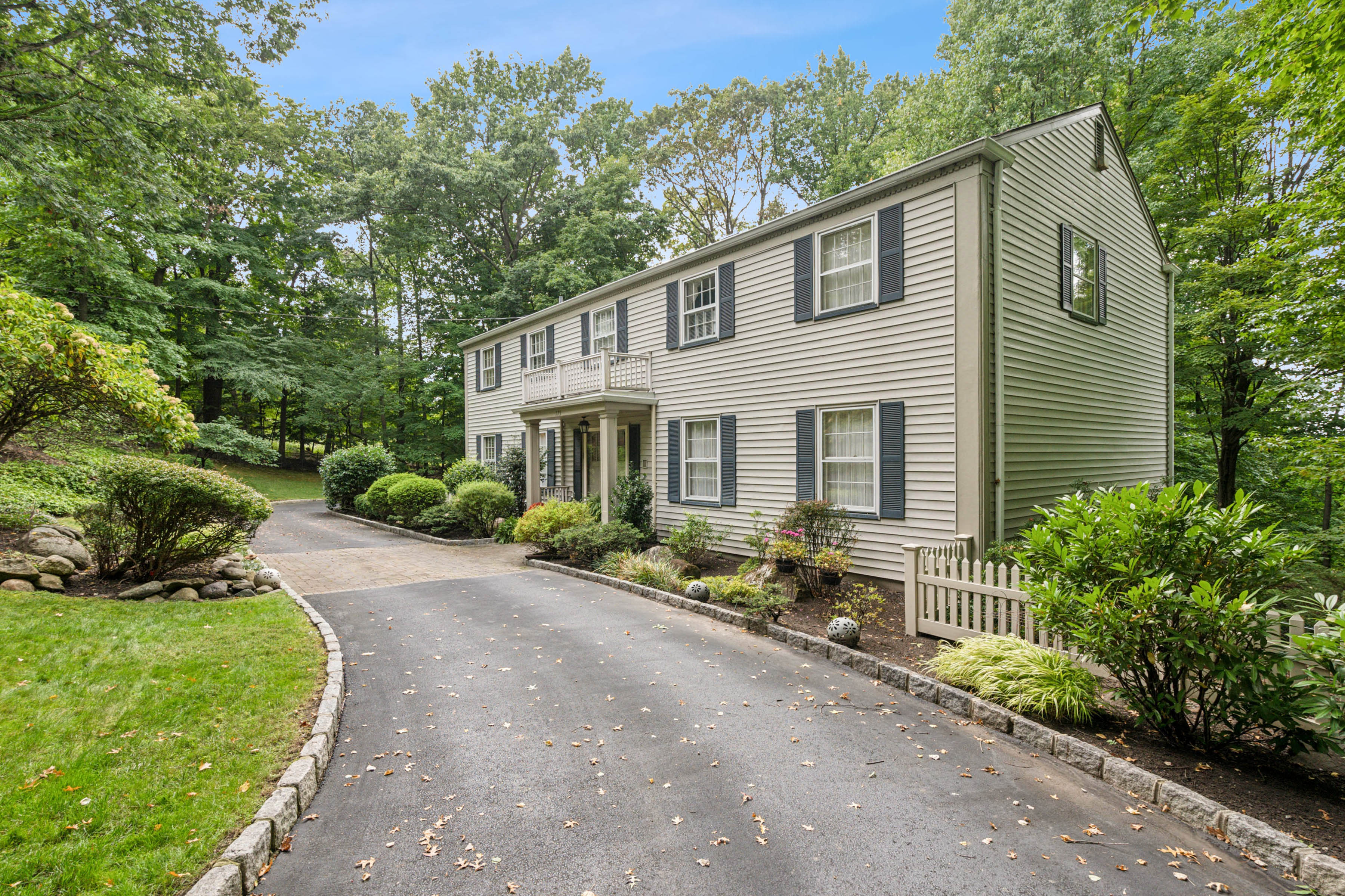 175 Grandview Ave 